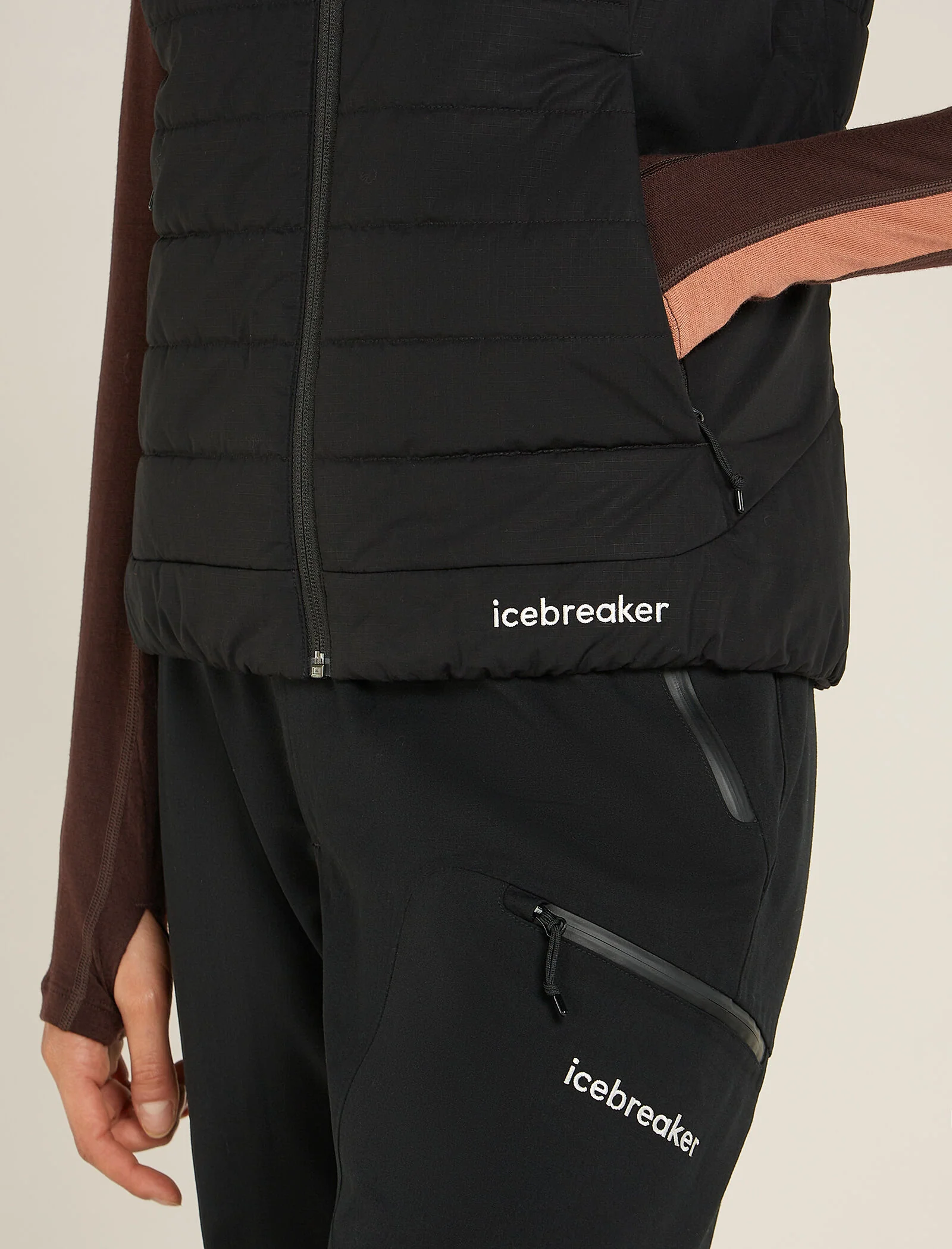 Women's 1360 MerinoLoft™ Vest - Image 8