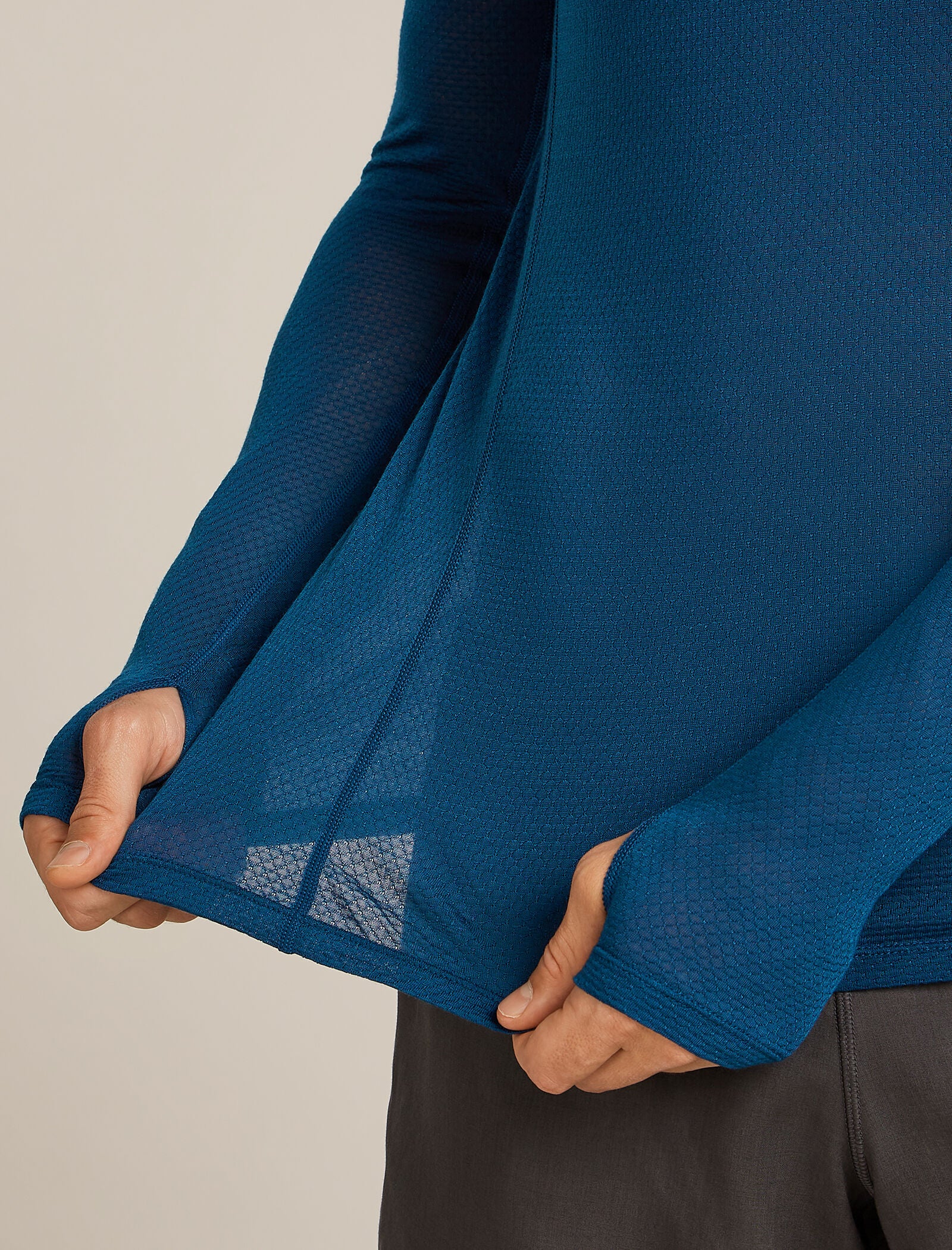 Merino Blend 75 Cool-Lite™ Featherlight™ Long Sleeve Crewe Thermal Top - Image 6