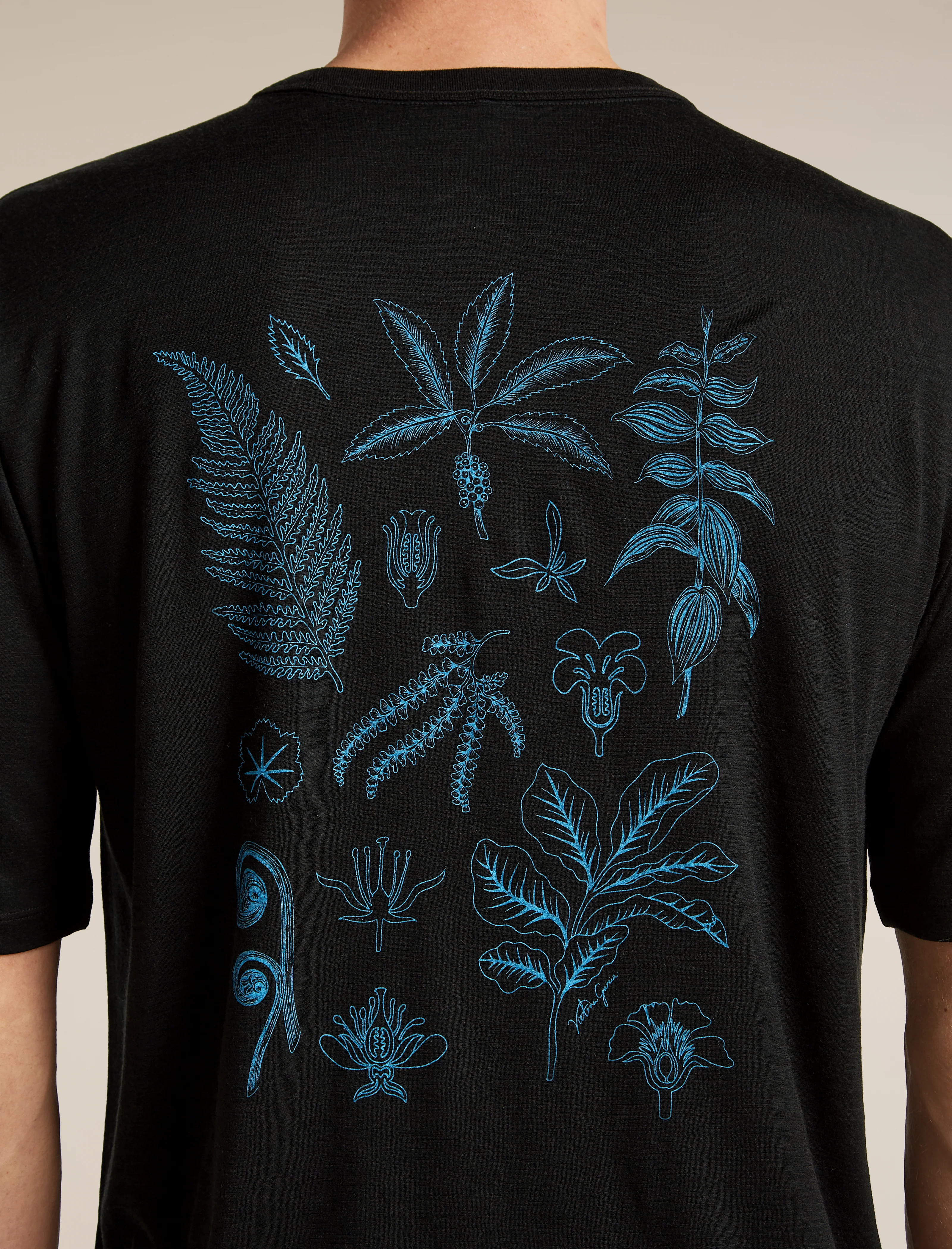 Men's Merino 150 Tech Lite Short Sleeve Relaxed Tee Fern Study - Image 6