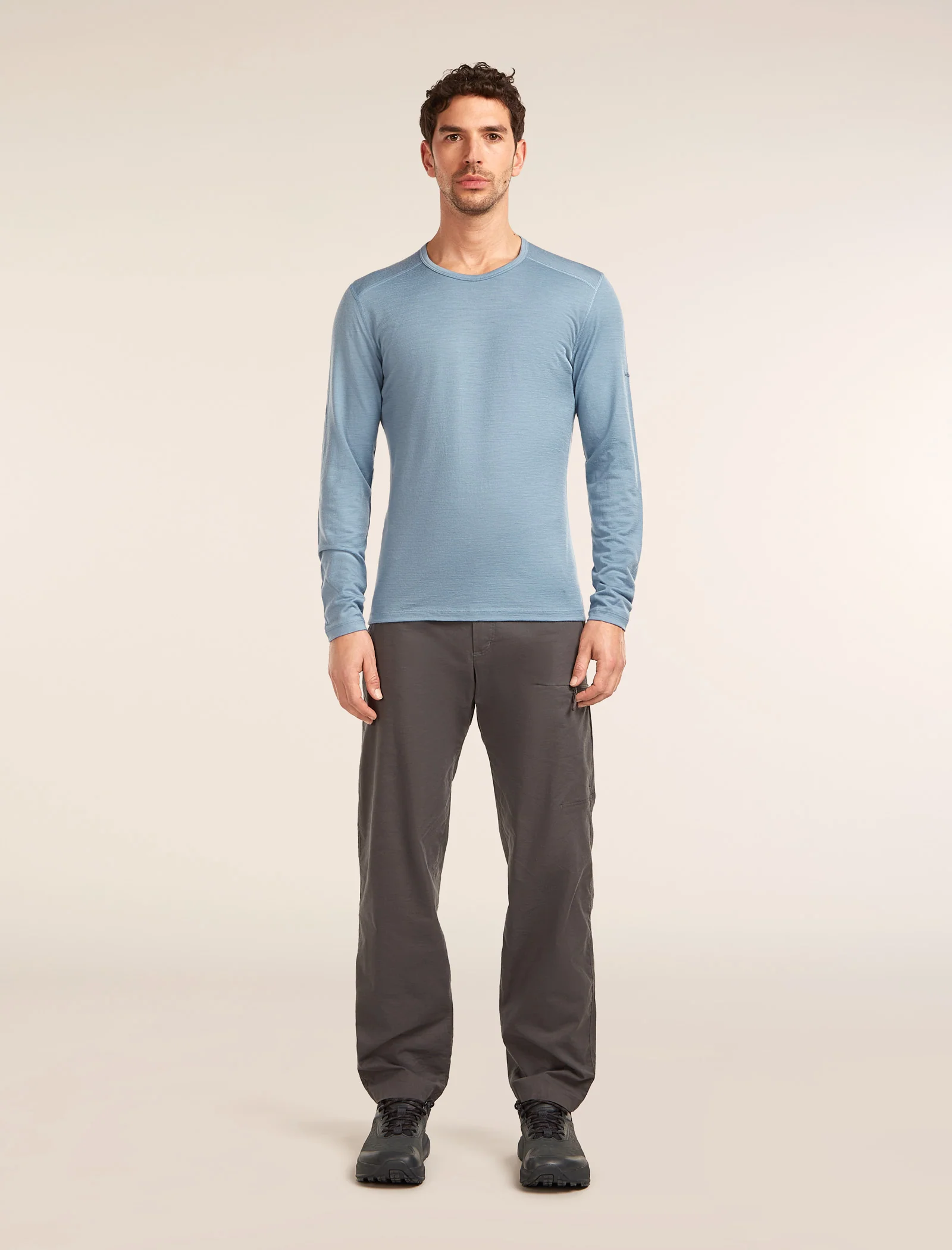 Men's Merino 200 Oasis Long Sleeve Crewe - Image 3