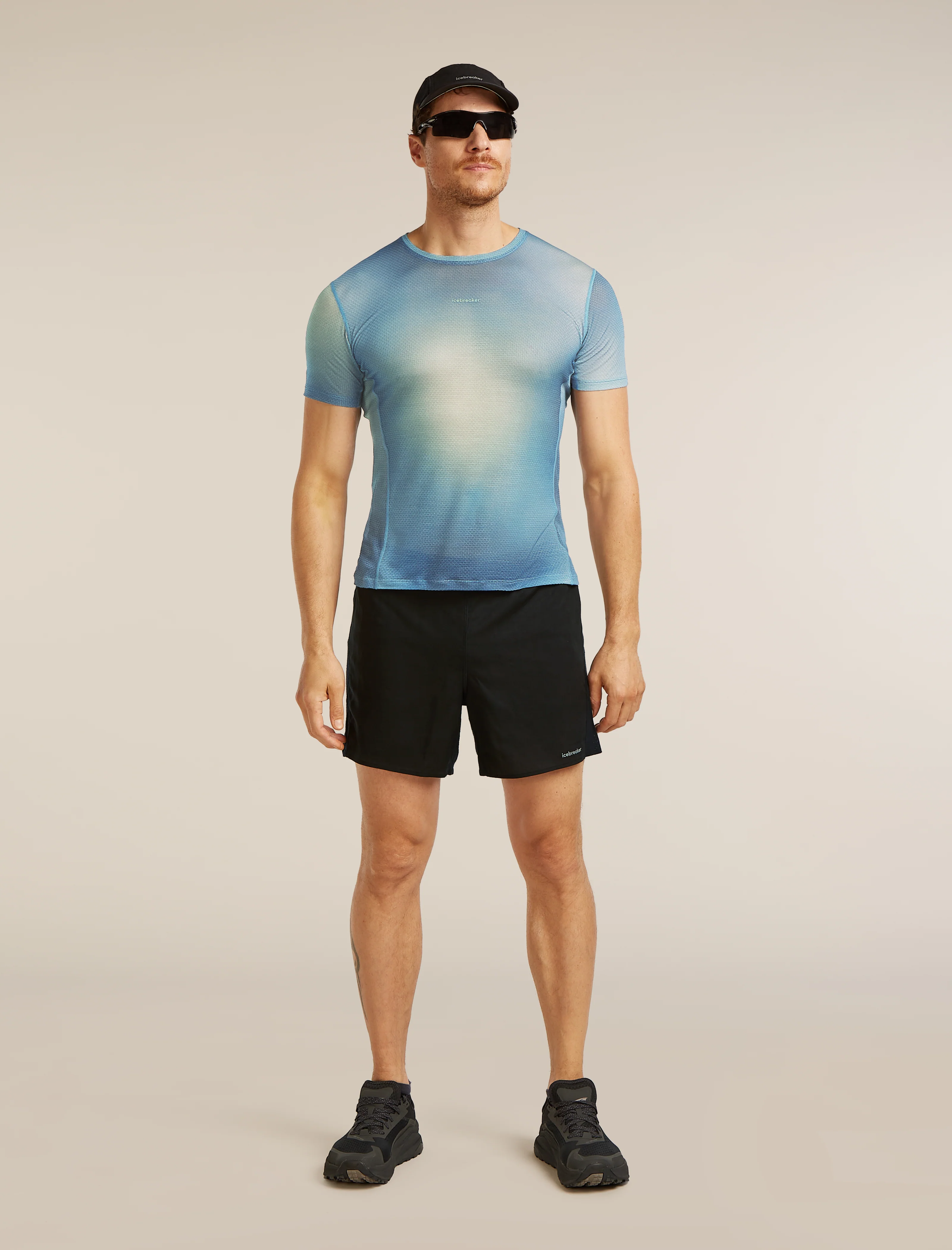 Men's Merino Blend 75 Cool-Lite™ Featherlight™ Short Sleeve Crewe AOP - Image 4