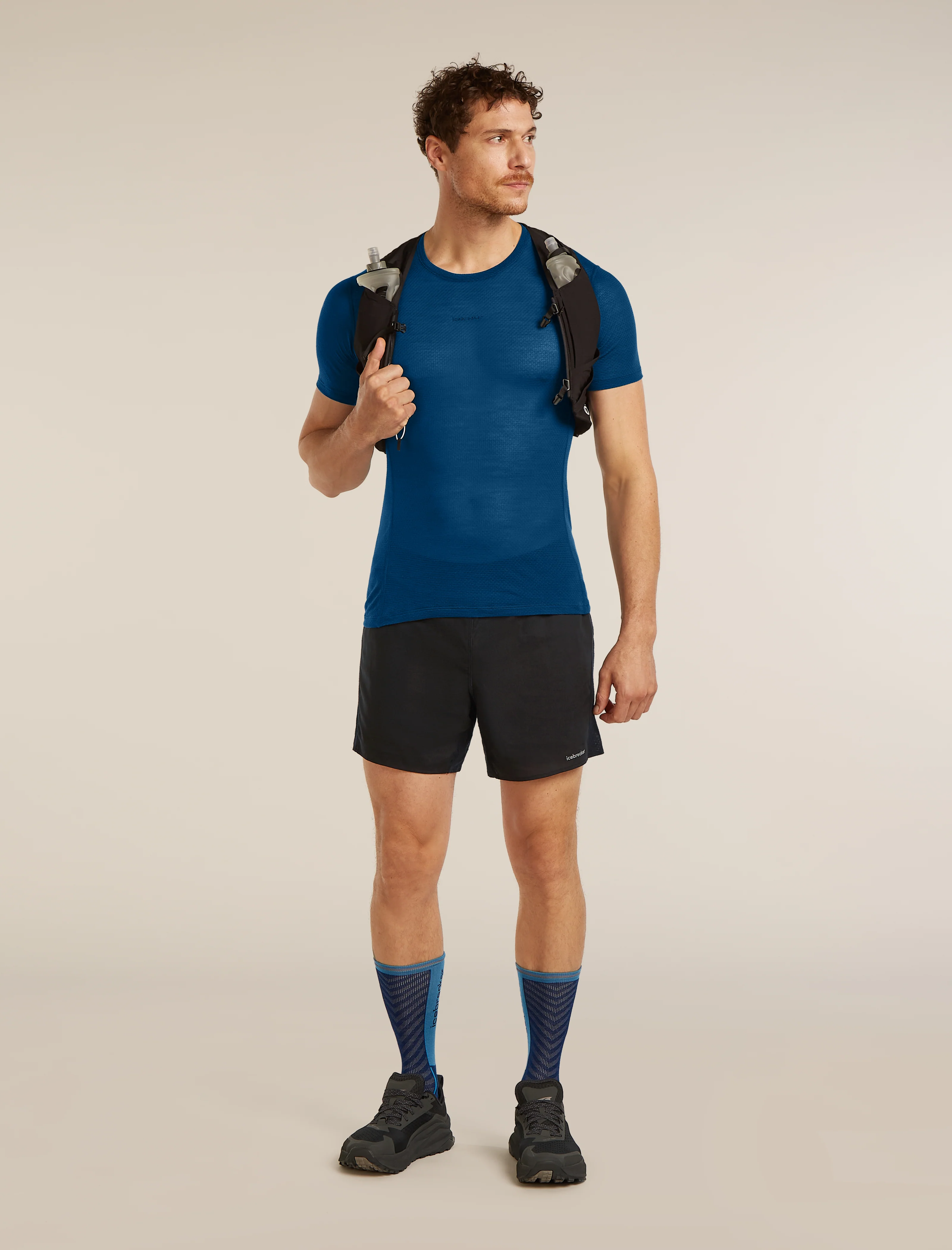 Men's Merino Blend 75 Cool-Lite™ Featherlight™ Short Sleeve Crewe - Image 4
