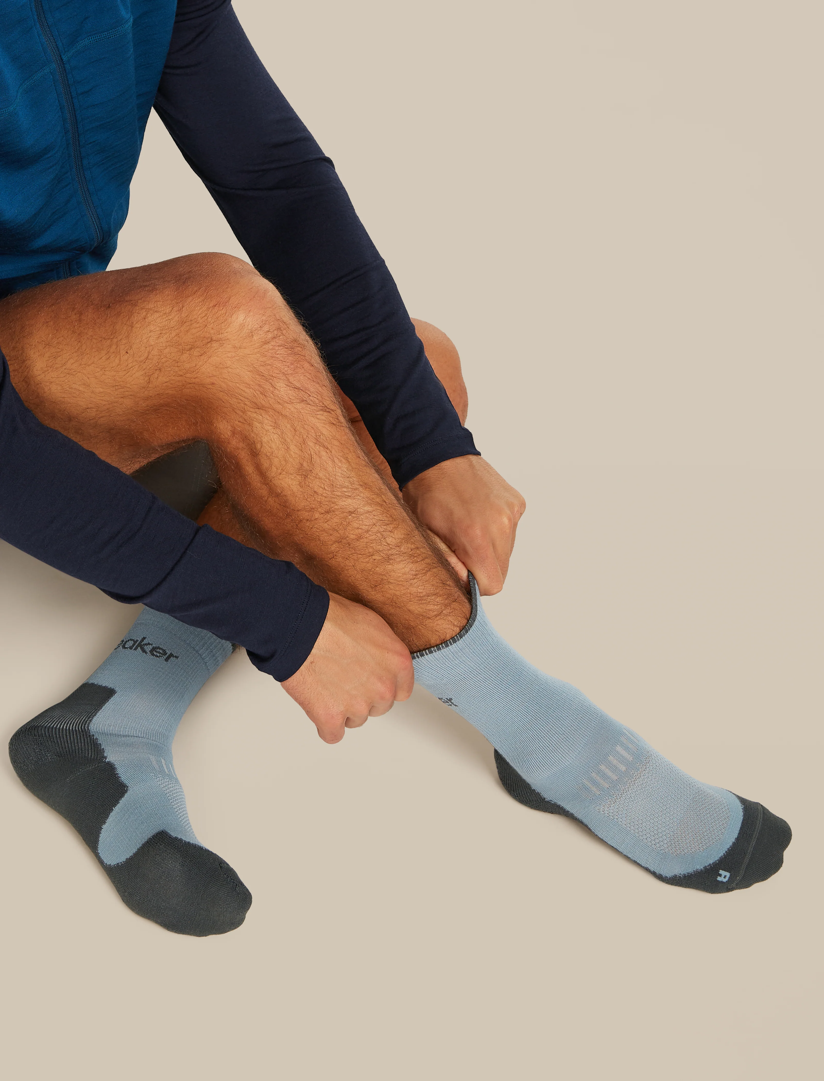 Men's Merino Hike+ Light Crew Socks - Image 7