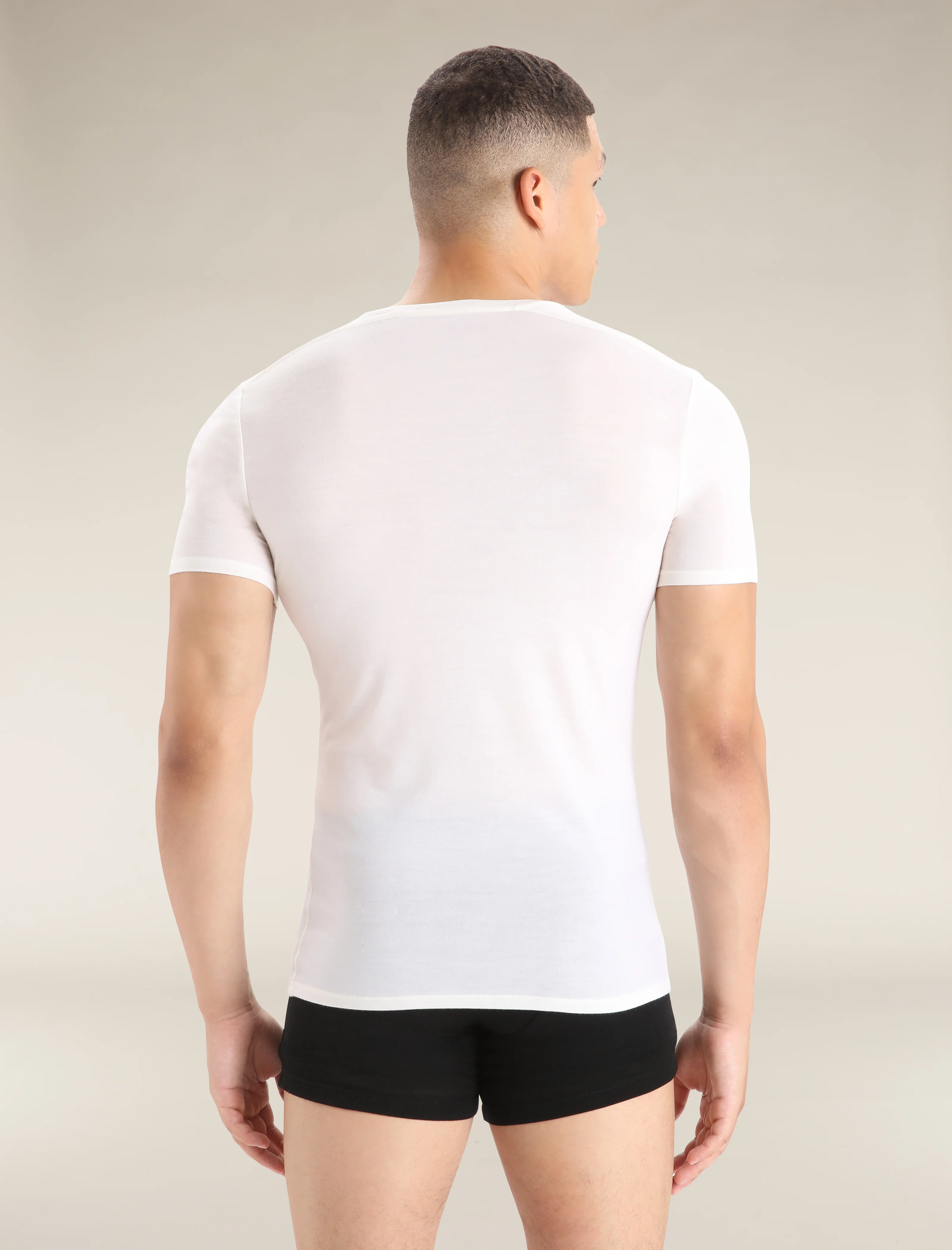 Men's Merino 150 Anatomica Short Sleeve V Neck Top - Image 2