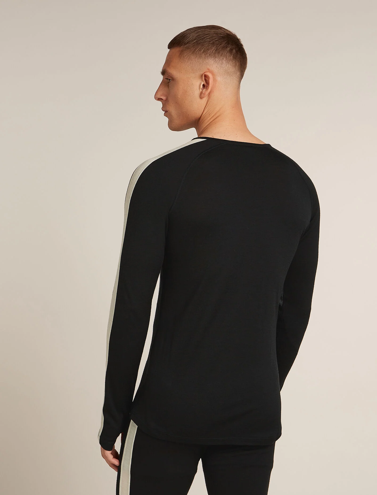 Men's Merino 200 Oasis+ Long Sleeve Crewe Thermal Top - Image 2