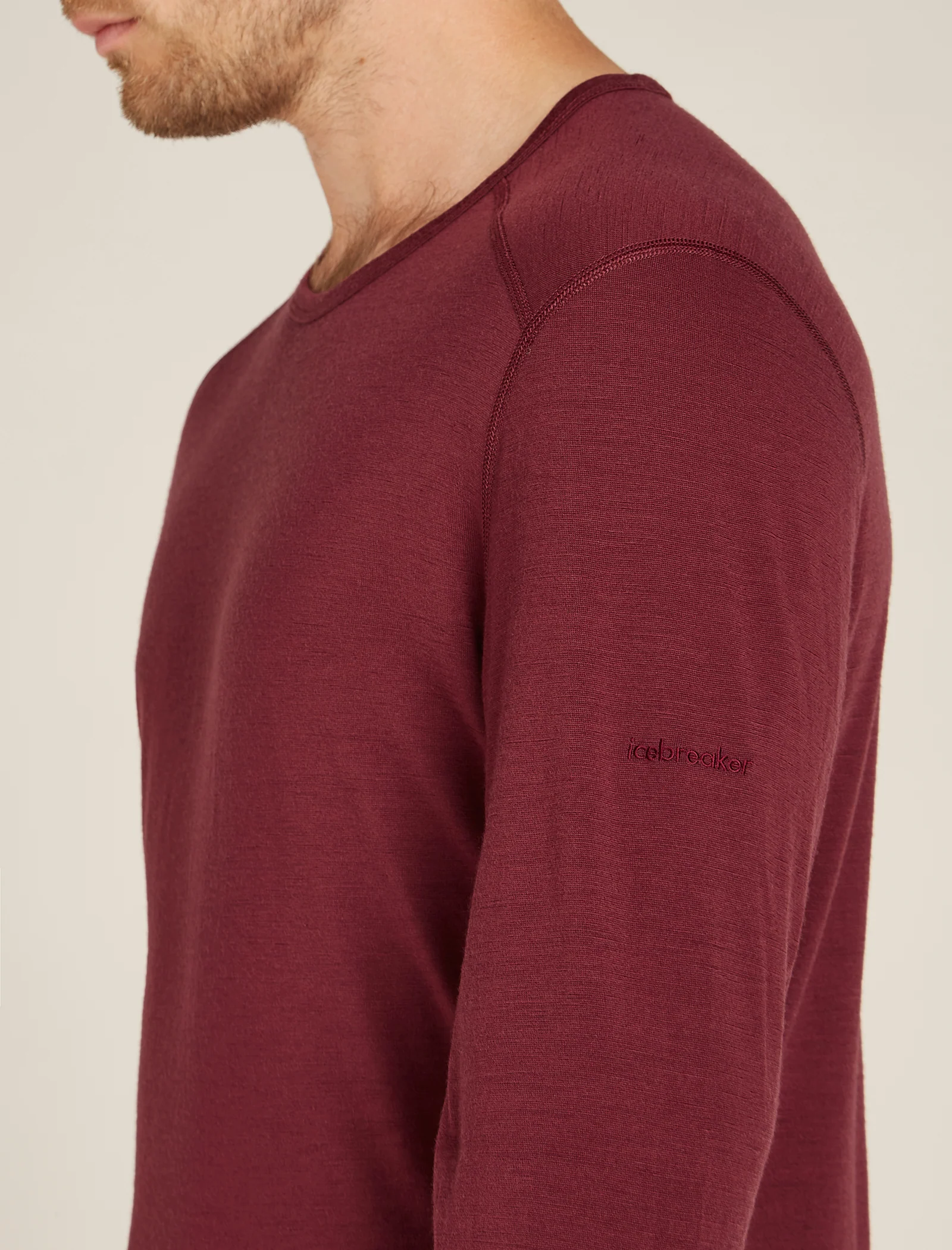 Men's Merino 200 Oasis Long Sleeve Crewe Thermal Top - Image 6