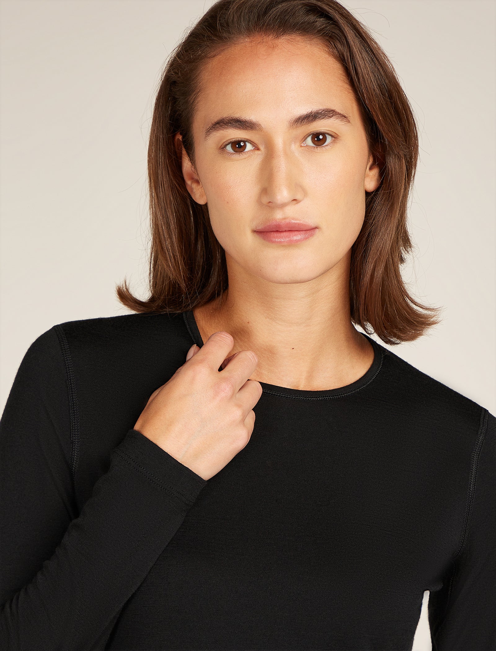Women's Merino 200 Oasis Long Sleeve Crewe Thermal Top - Image 12