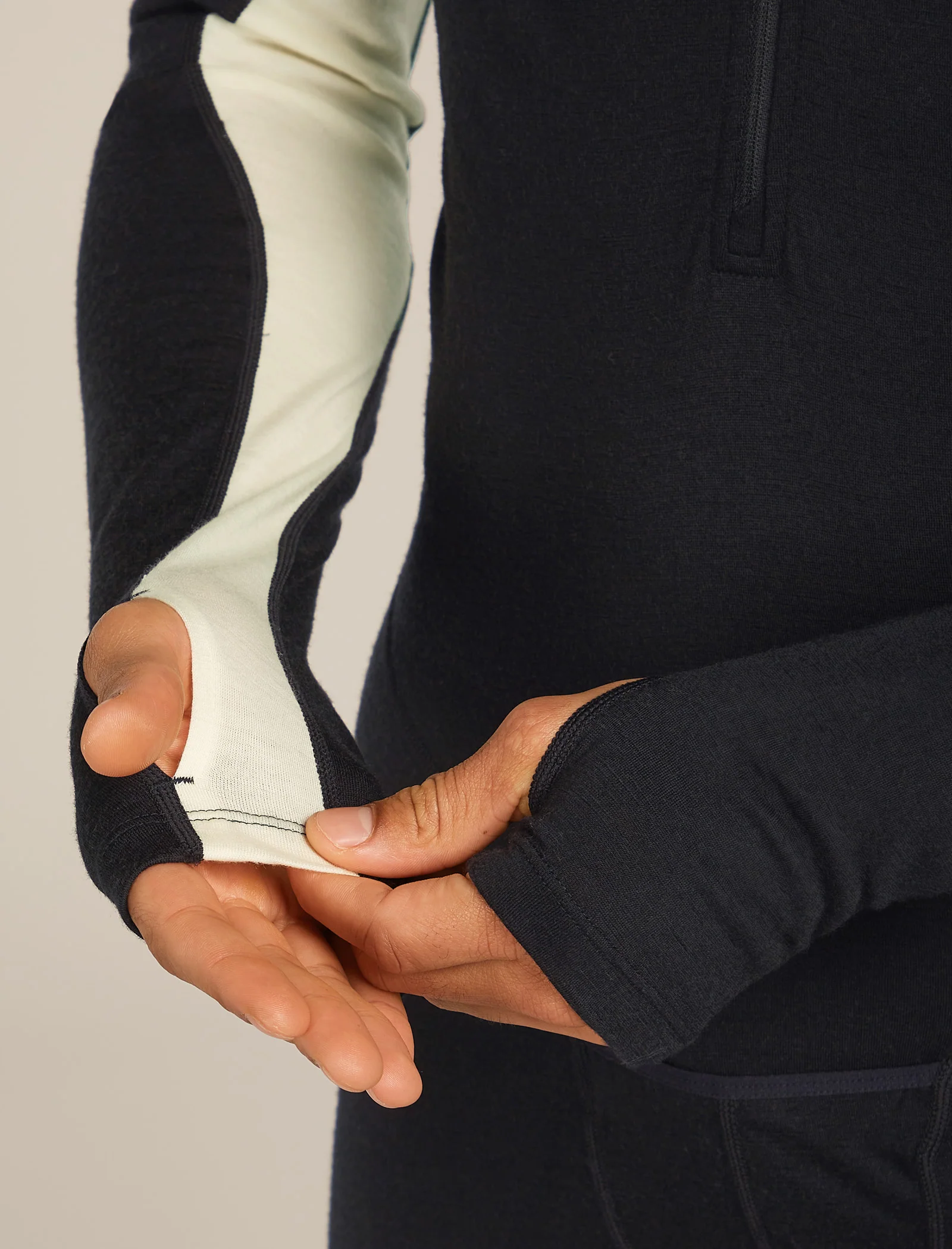 Men's Merino 200 Oasis+ Thermal Suit - Image 5