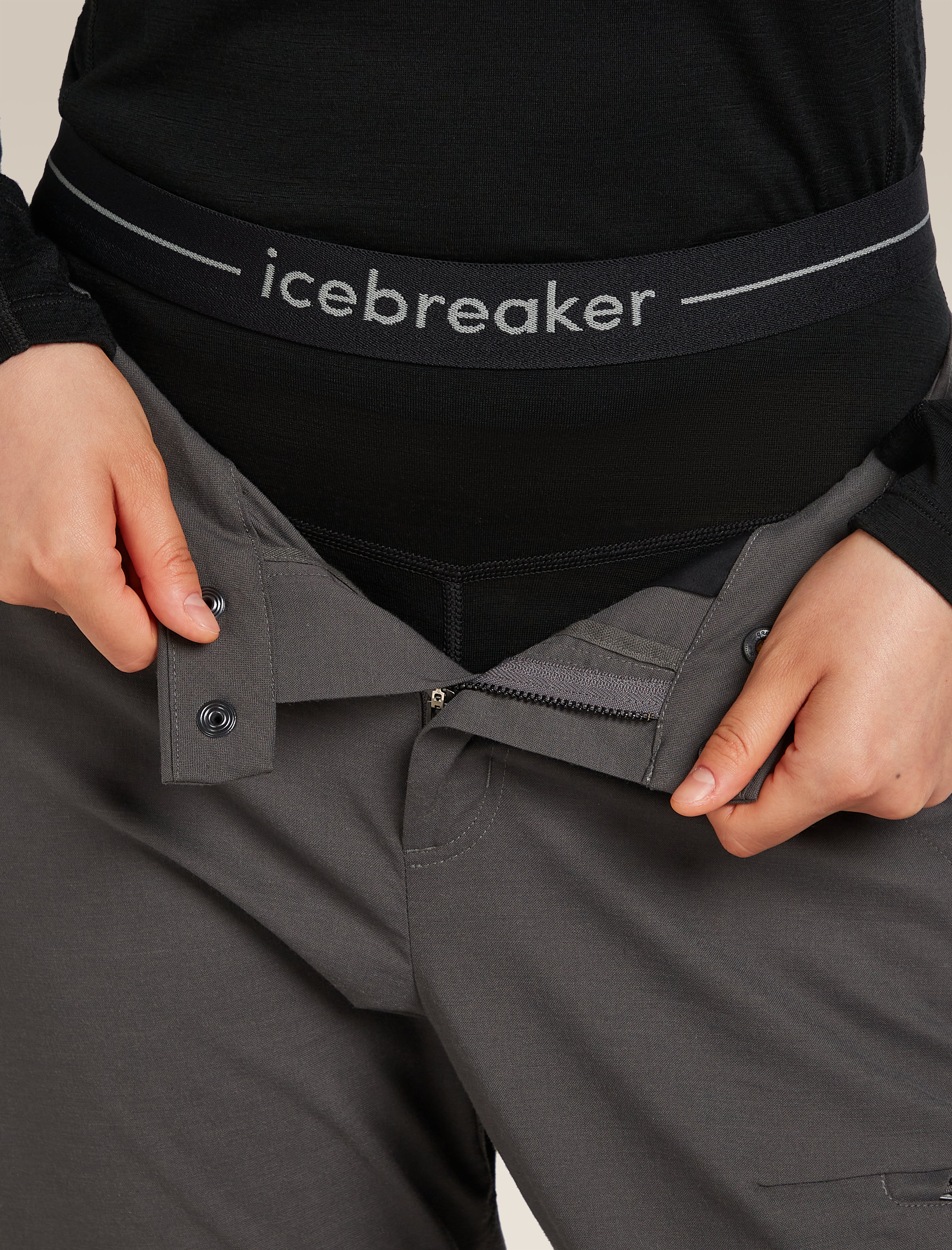 Women's Merino 200 ZoneKnit™ Thermal Leggings - Image 4