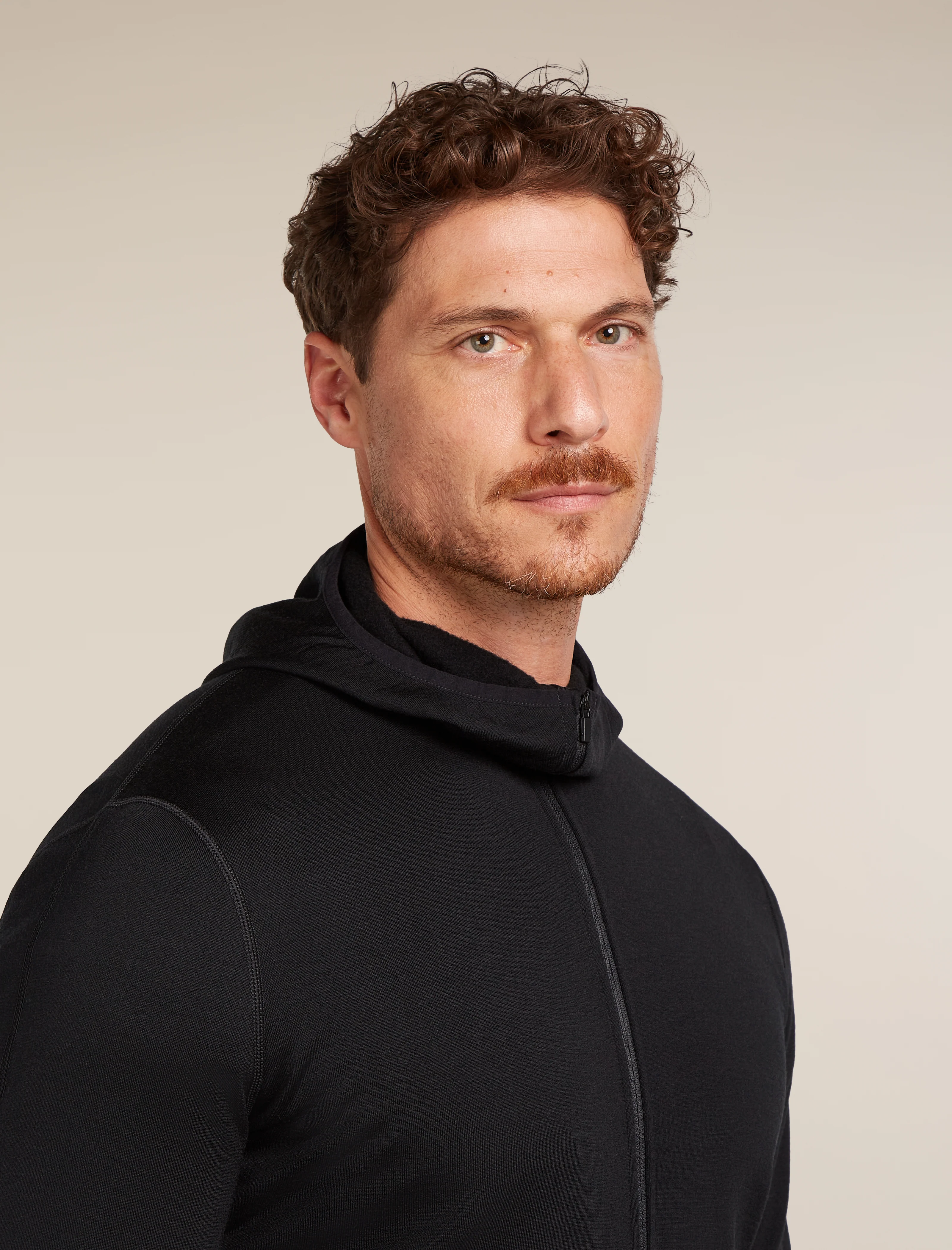 Men's Merino 560 Realfleece™ Elemental Long Sleeve Zip Hoodie - Image 6