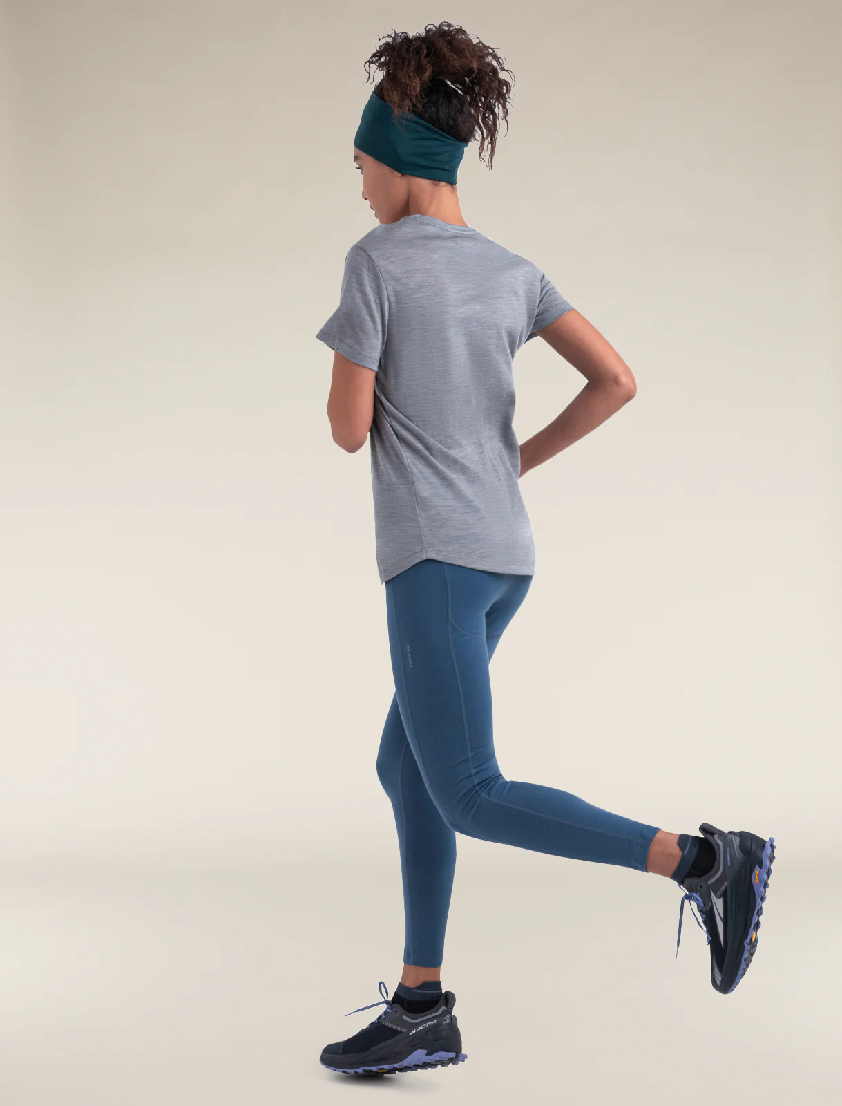 Women's Merino Blend 125 Cool-Lite™ Sphere Short Sleeve T-Shirt - Image 5