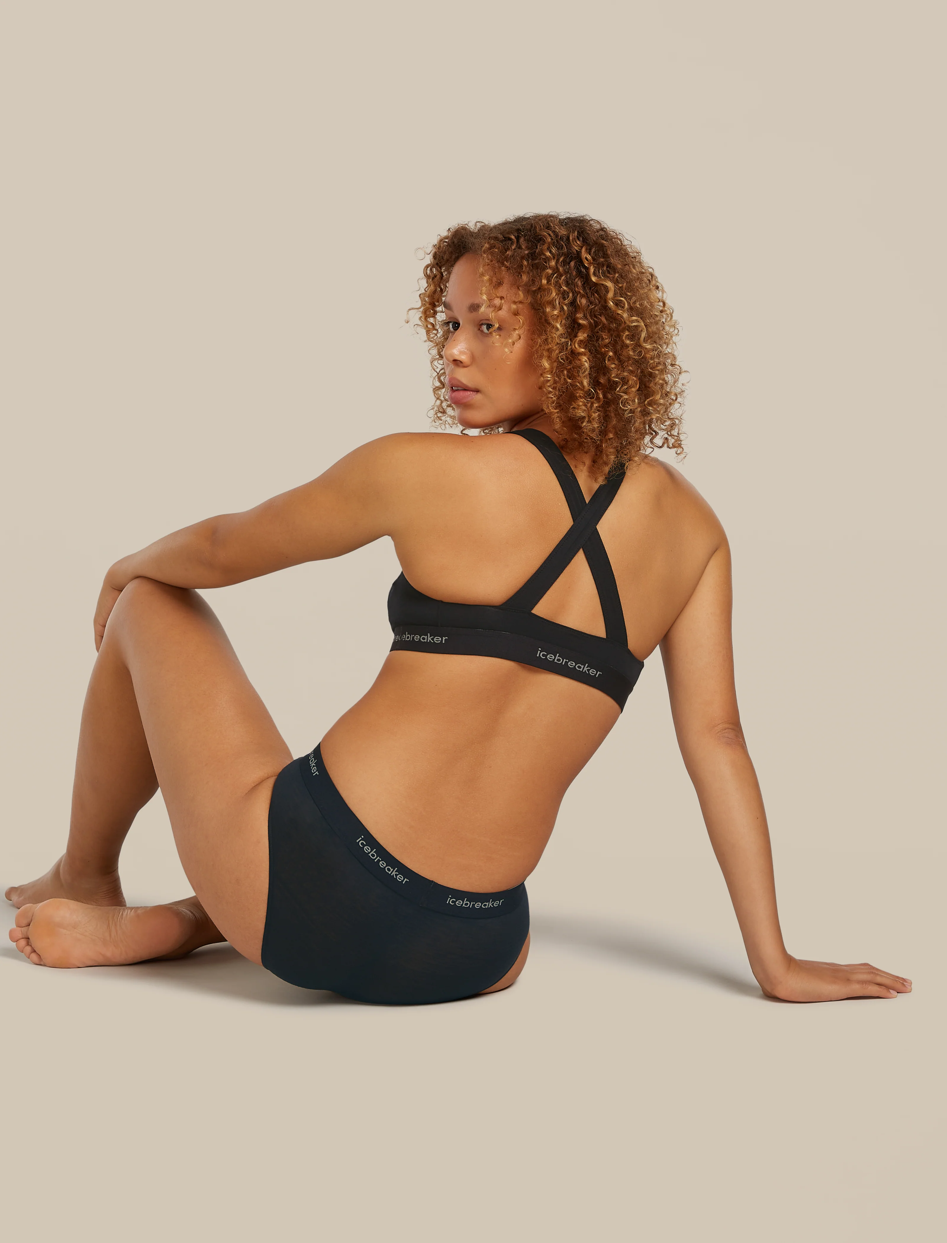 Women's Merino Blend 125 Cool-Lite™ Sprite Racerback Bra - Image 5