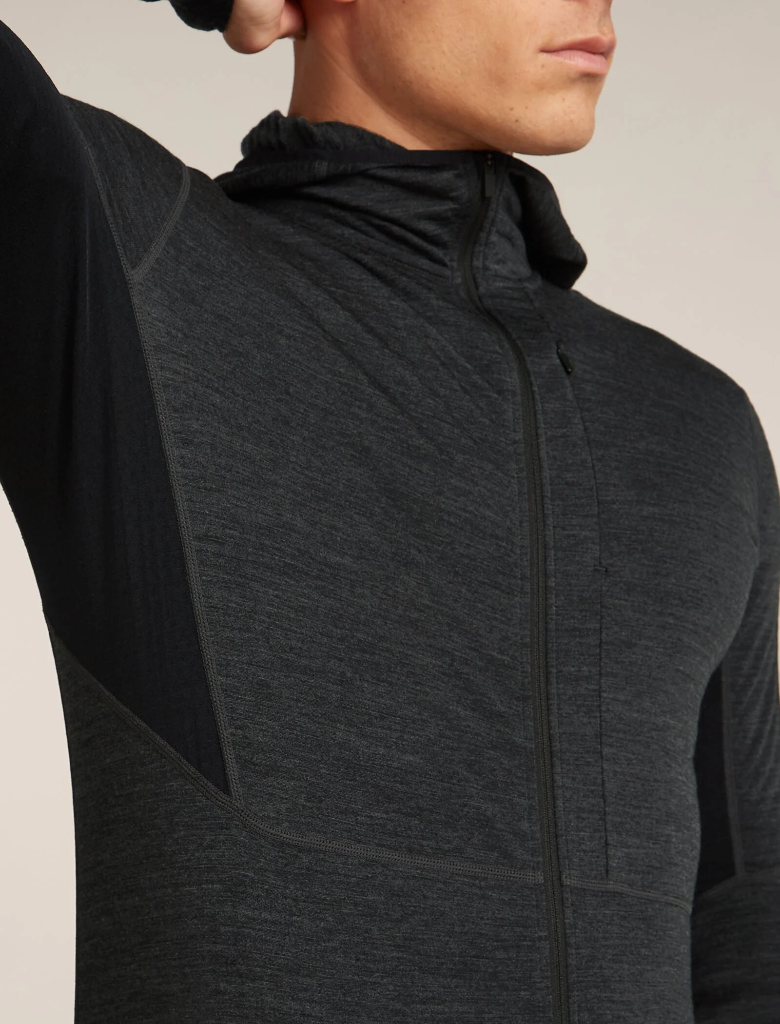 Men's Merino Blend 200 Realfleece™ Descender Long Sleeve Zip Hoodie - Image 9
