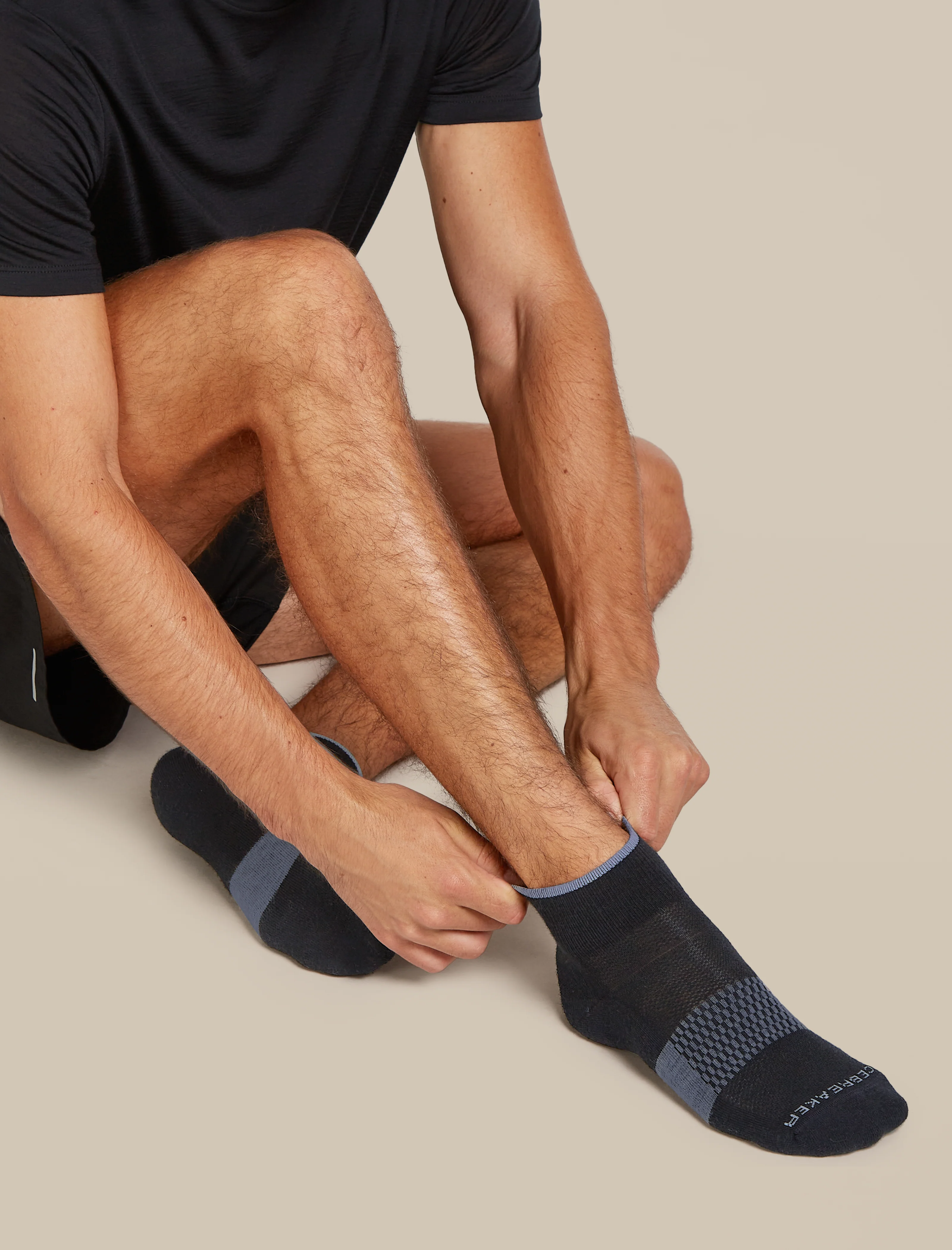 Men's Merino Blend Run+ Ultralight Mini Socks - Image 2