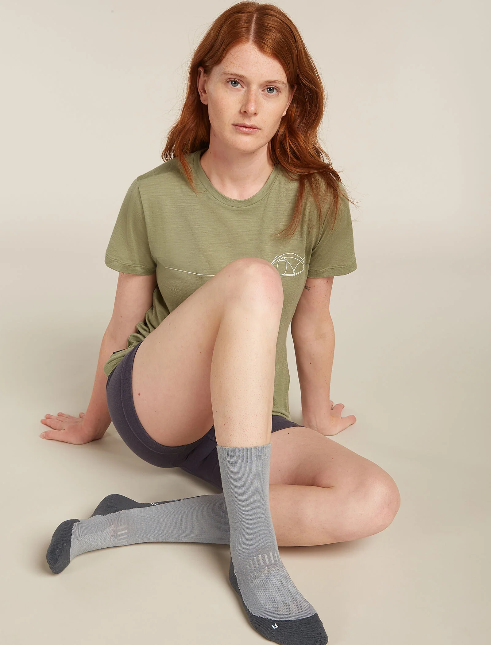 Women's Merino Hike+ Light Crew Socks Fresh Fern - Image 2