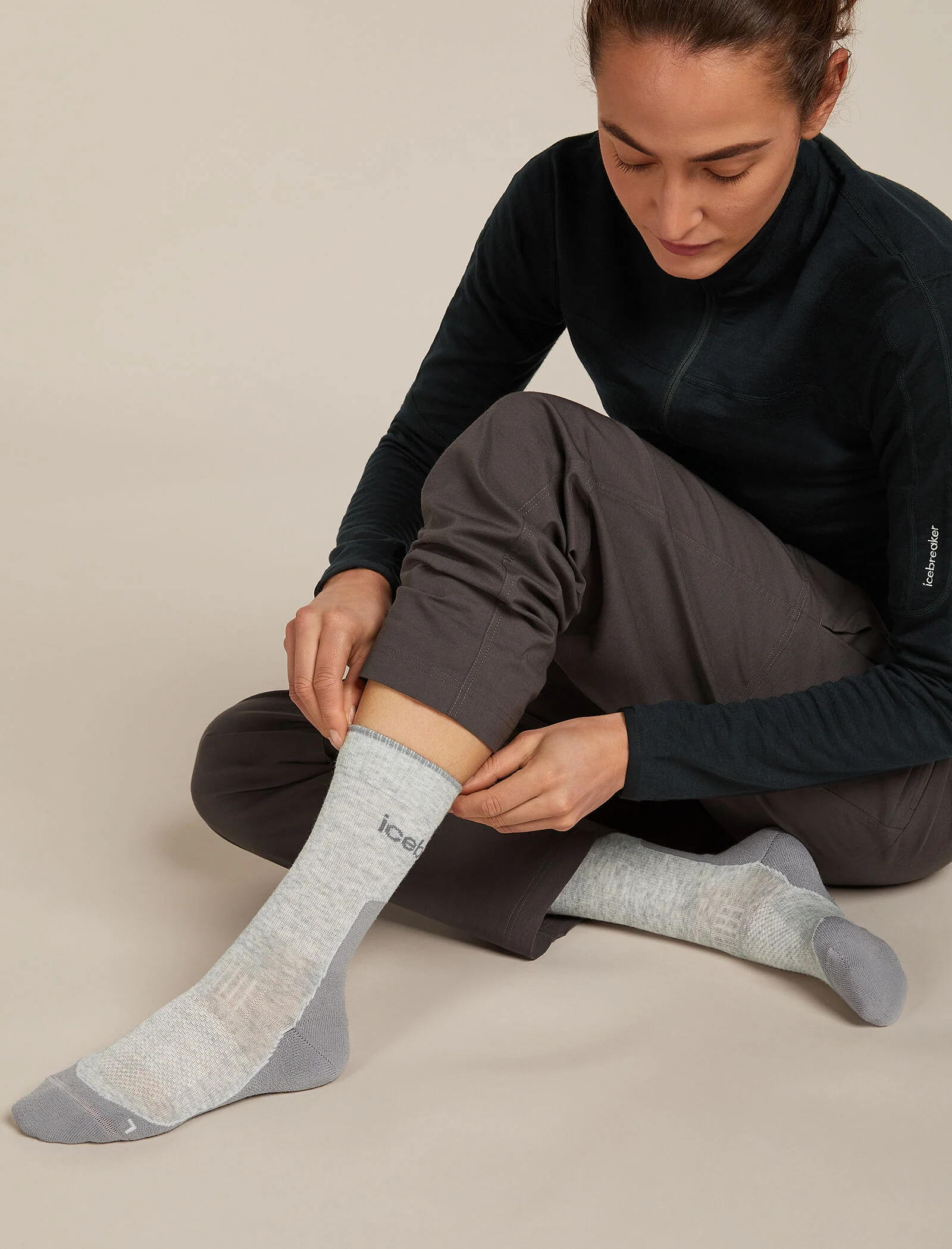 Women's Merino Hike+ Light Crew Socks - Image 2