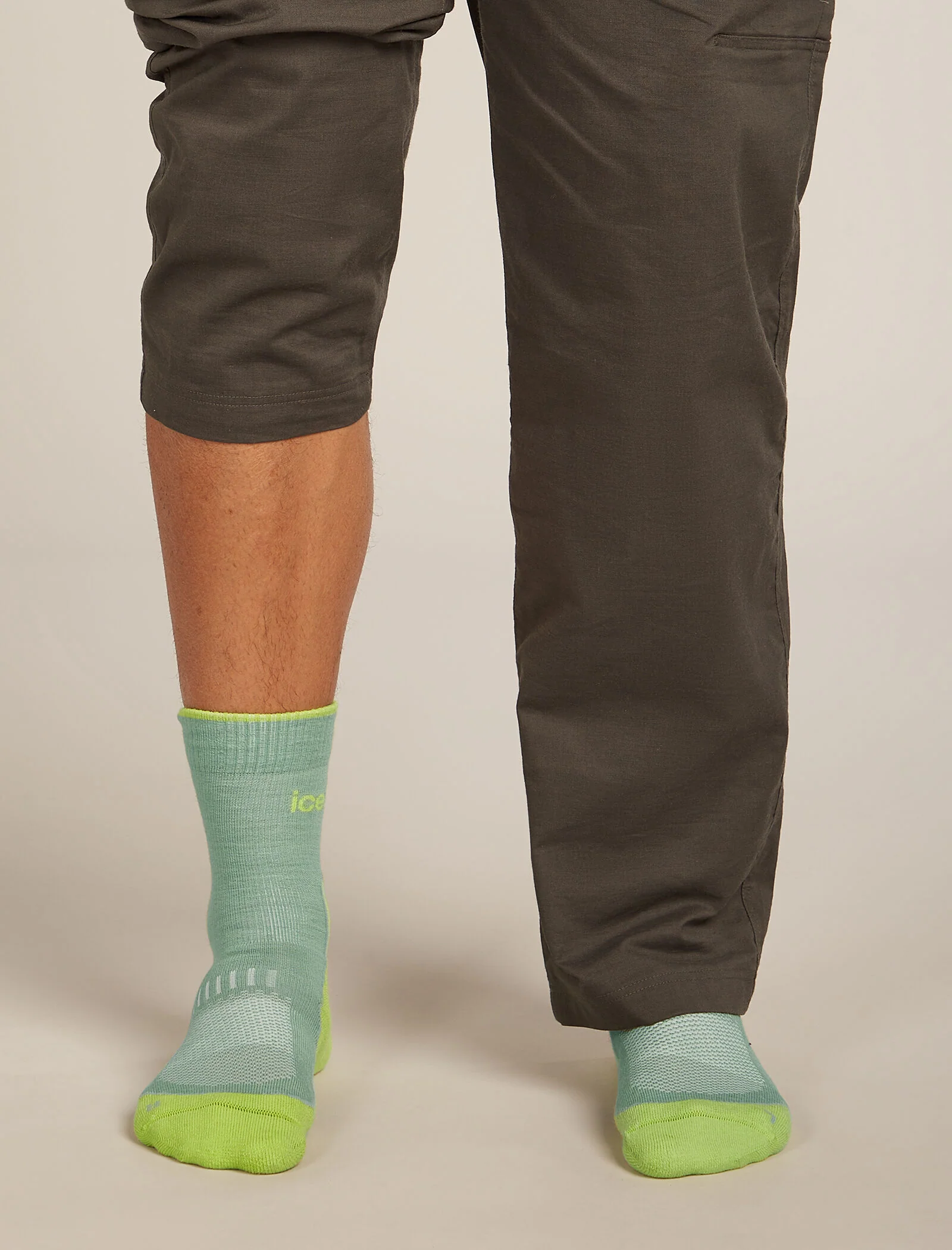 Men's Merino Hike+ Light Crew Socks - Image 3