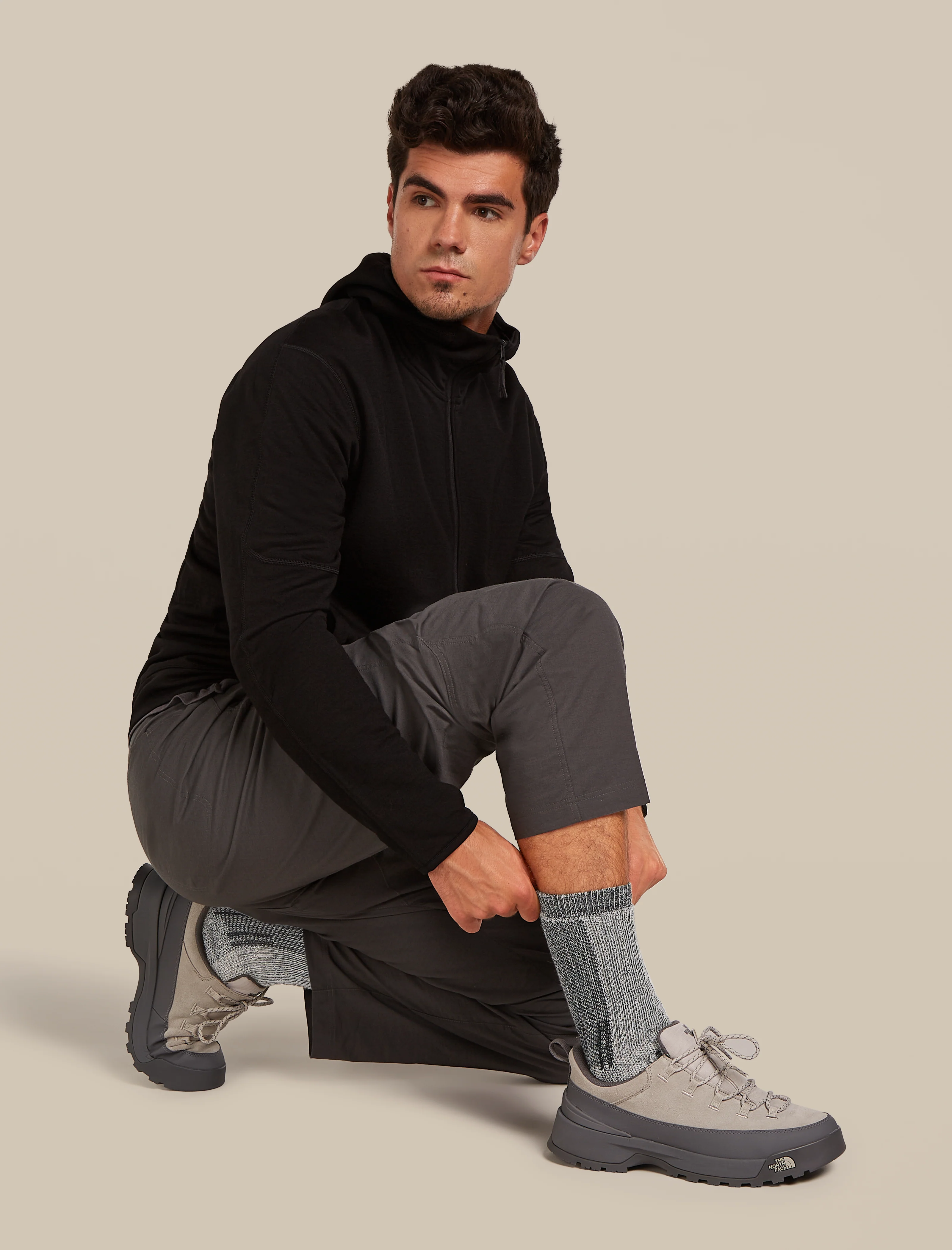 Men's Merino Hike+ Mountaineer Mid Calf Socks - Image 2