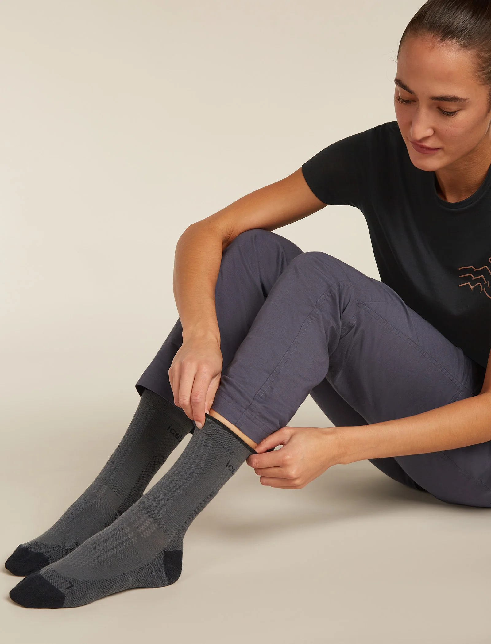 Women's Merino Hike+ Ultralight Crew Socks - Image 2