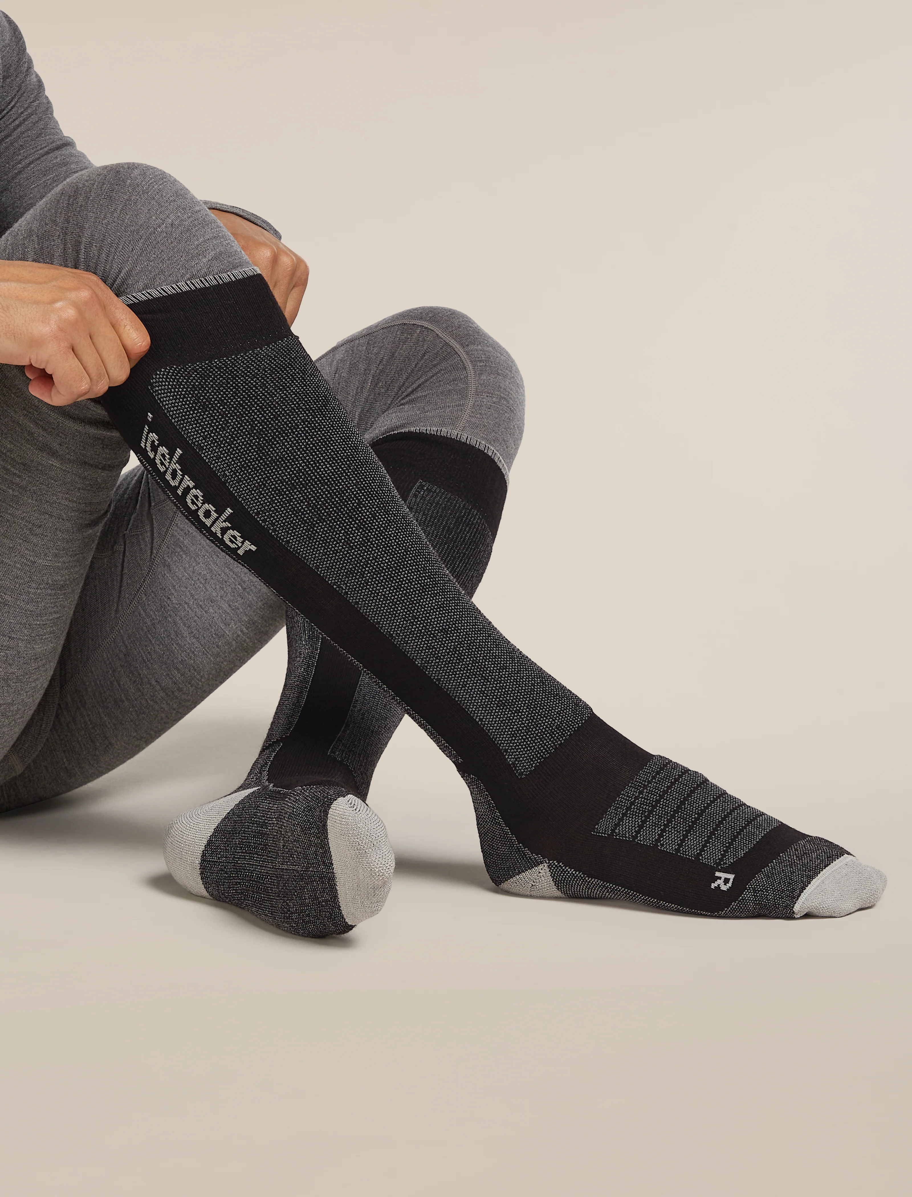 Men's Merino Ski+ Medium Over The Calf Socks - Image 2