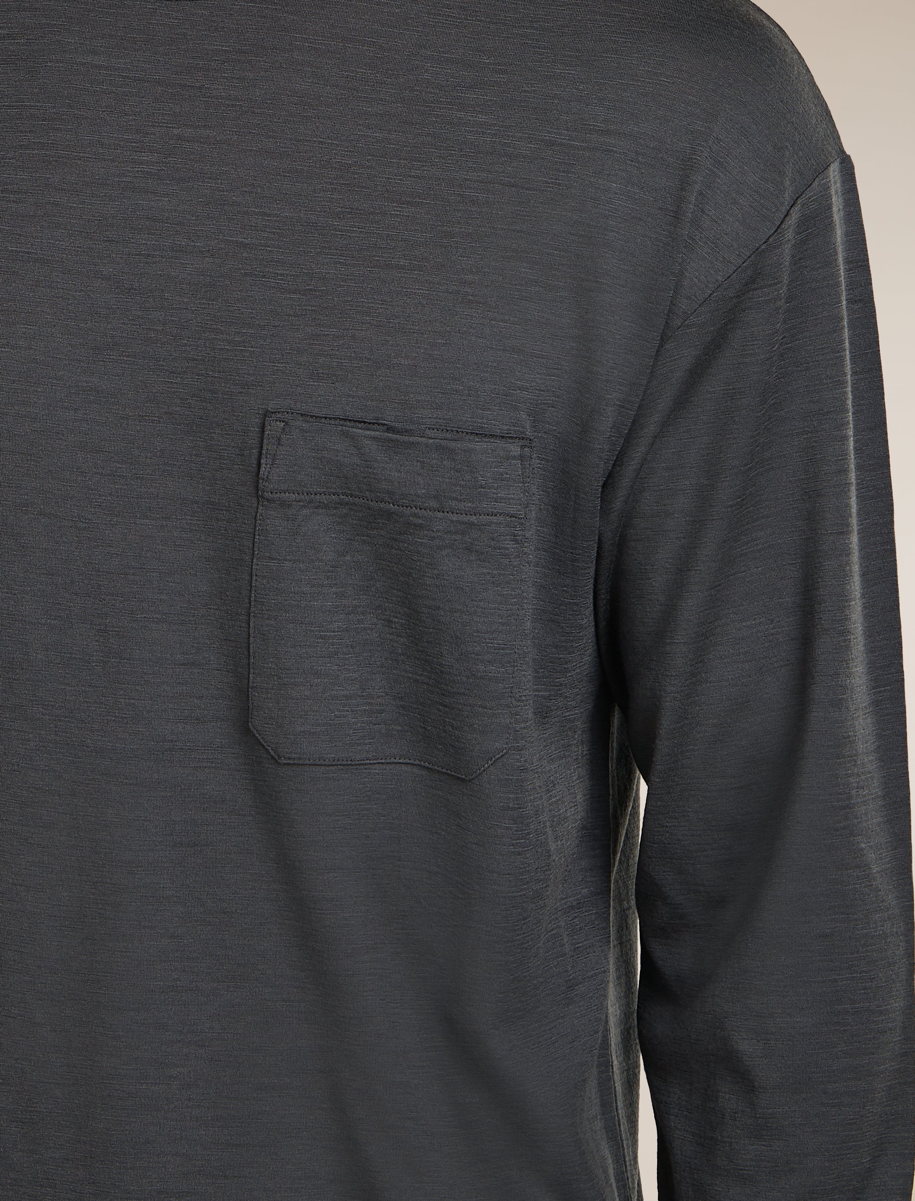 Unisex Merino 150 Long Sleeve Pocket Tee - Image 6