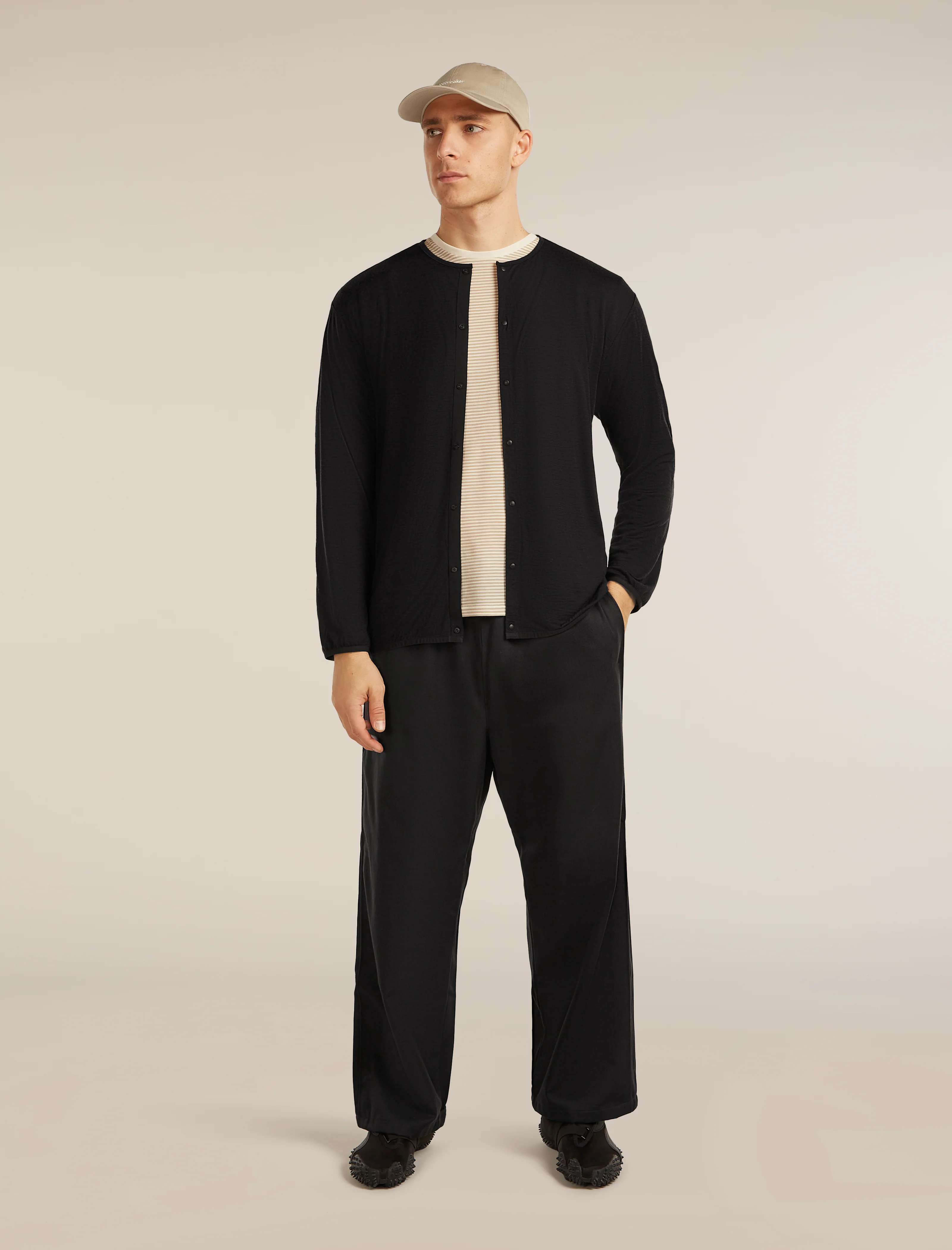 Unisex Merino 150 Round Neck Cardigan - Image 7