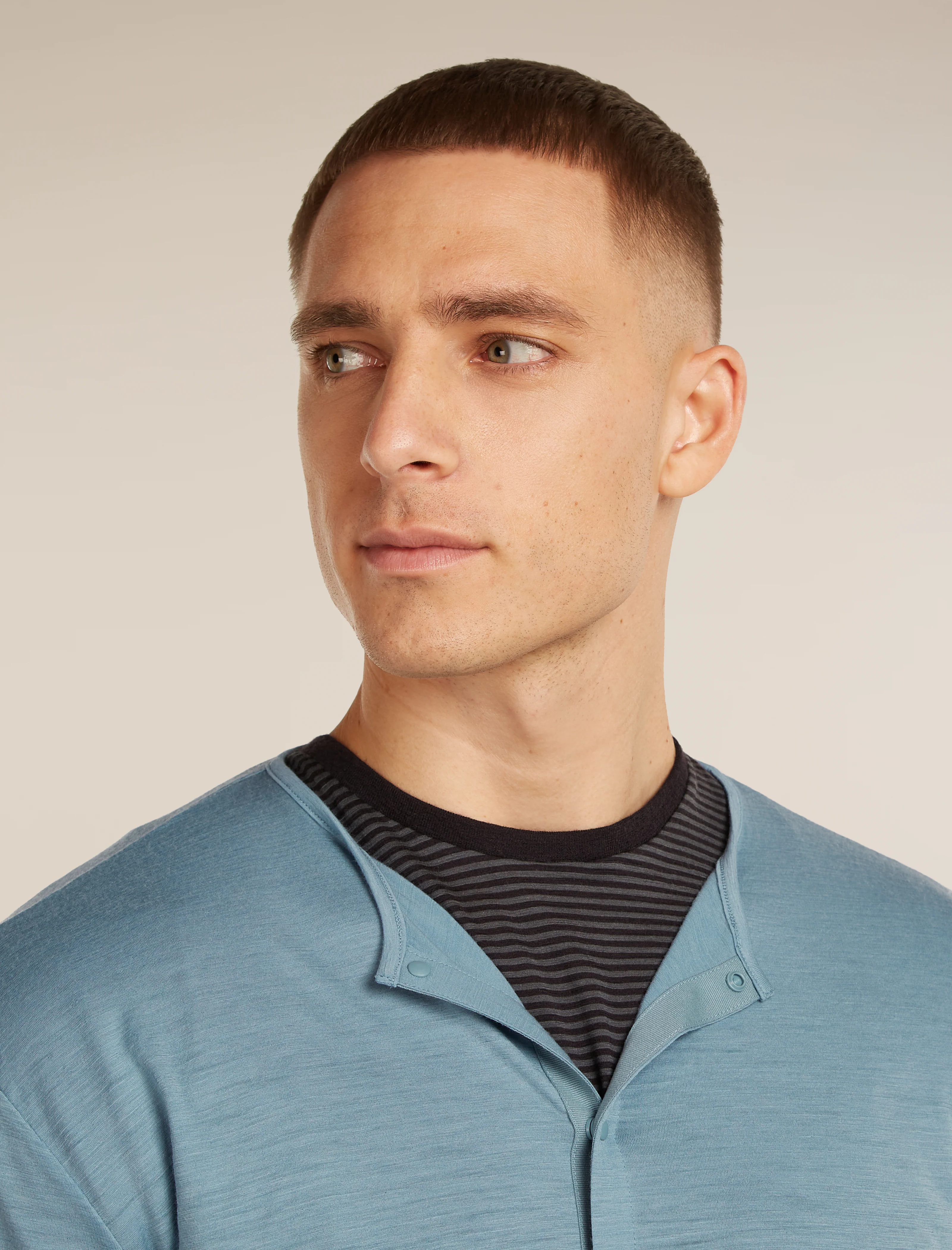 Unisex Merino 150 Round Neck Cardigan - Image 14
