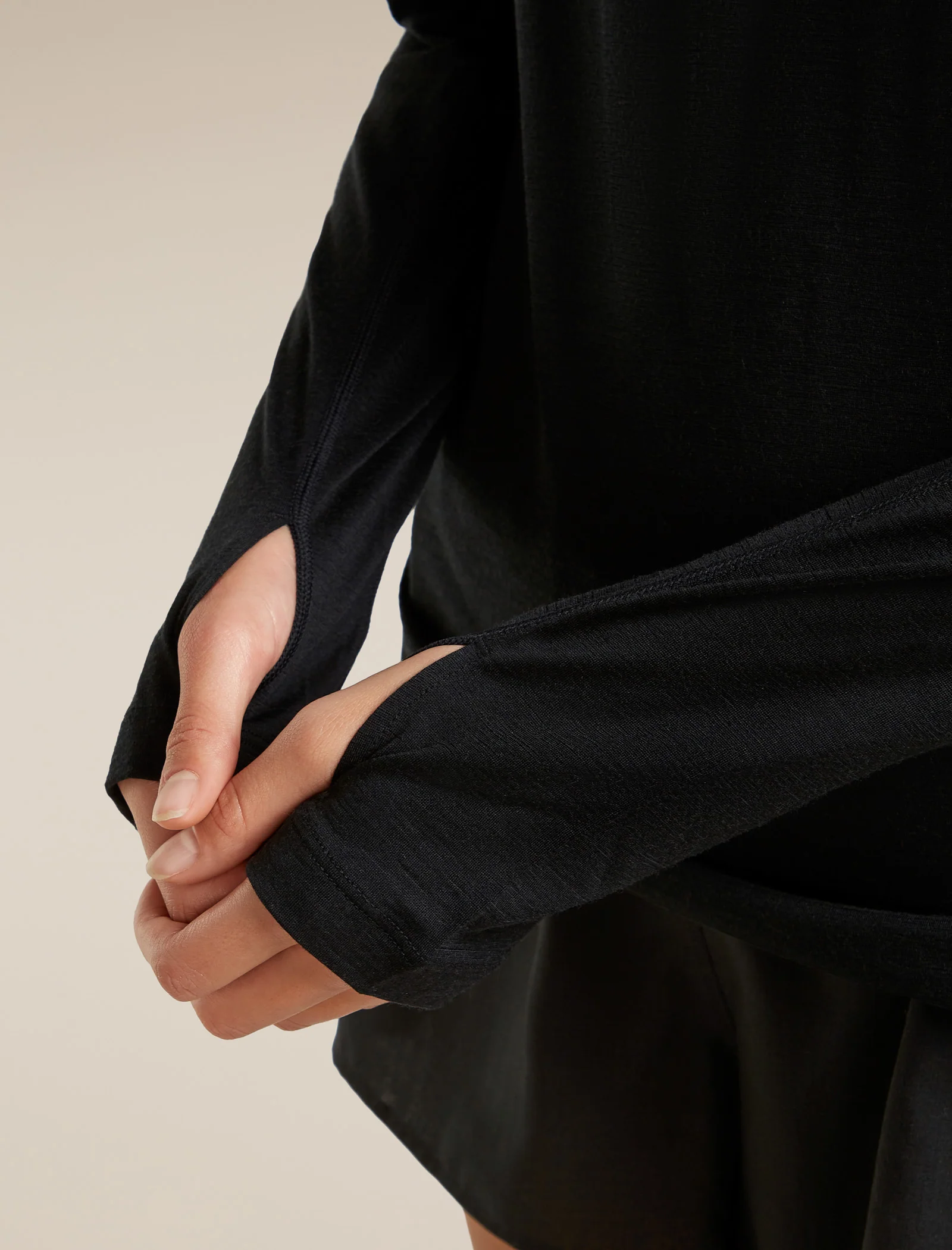 Women's 150 MerinoFine™ Ace Long Sleeve Hoodie UPF - Image 6