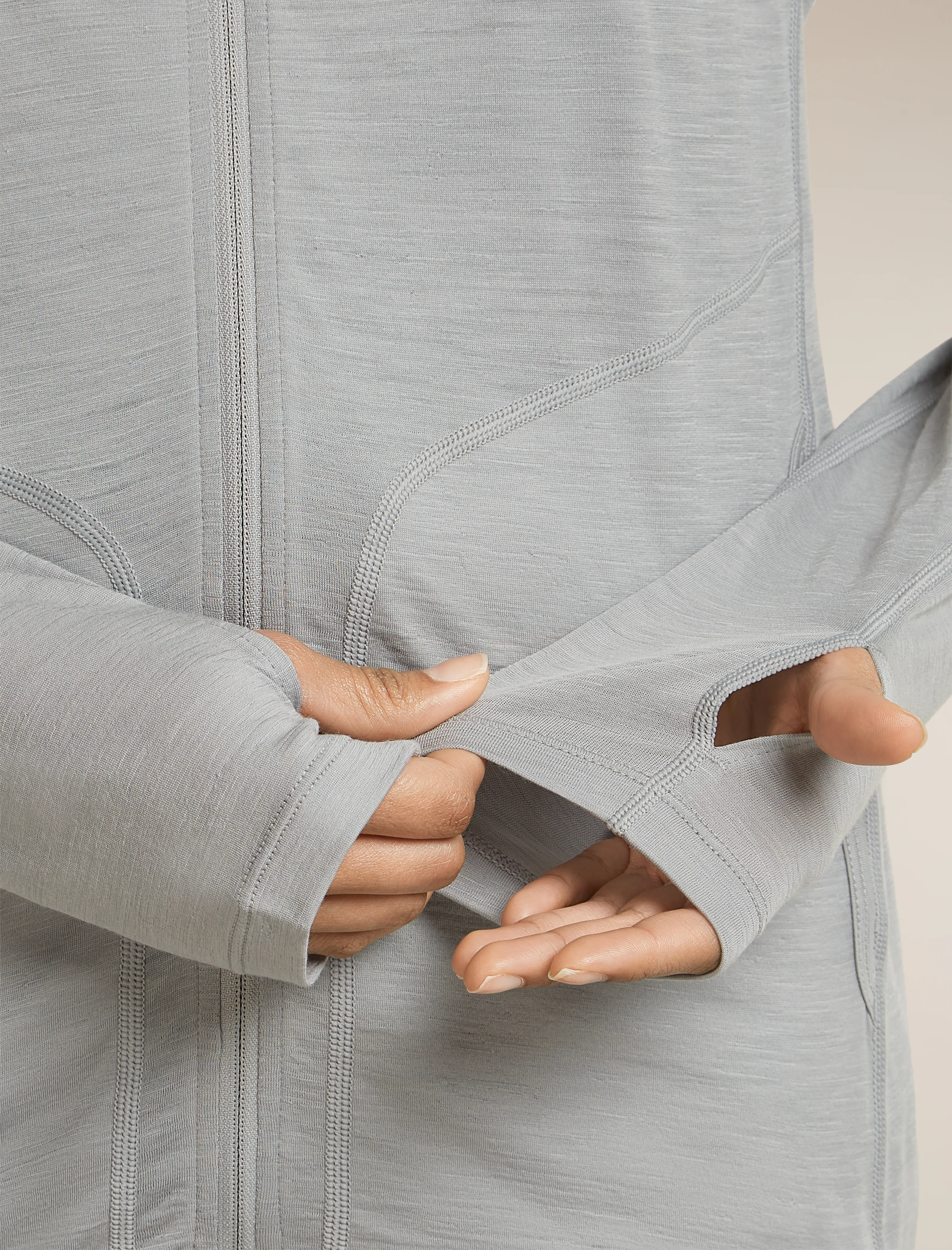Women's 150 MerinoFine™ Ace Long Sleeve Zip Hoodie - Image 10