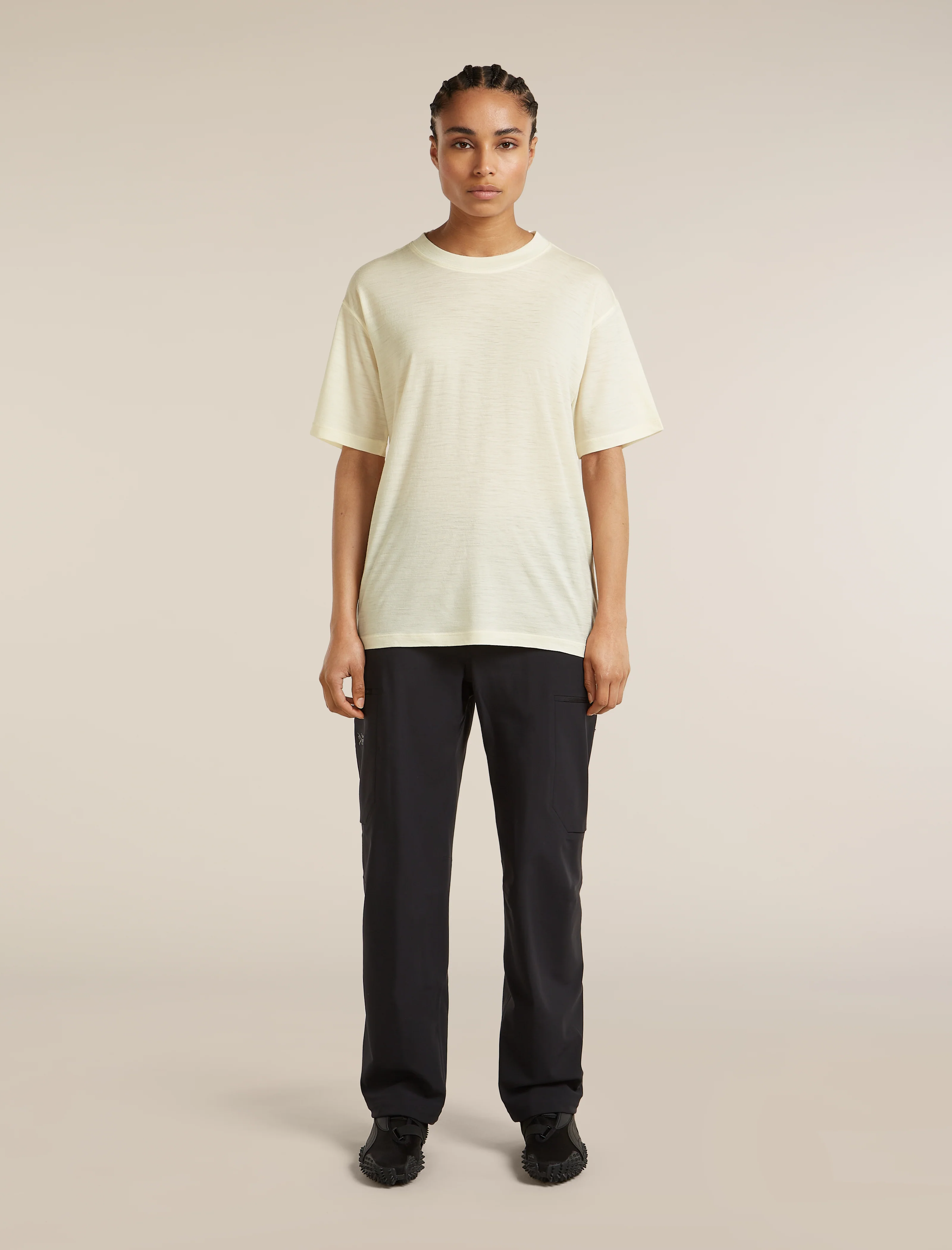 Women's Merino 150 Tech Lite Short Sleeve Relaxed Tee - Image 3