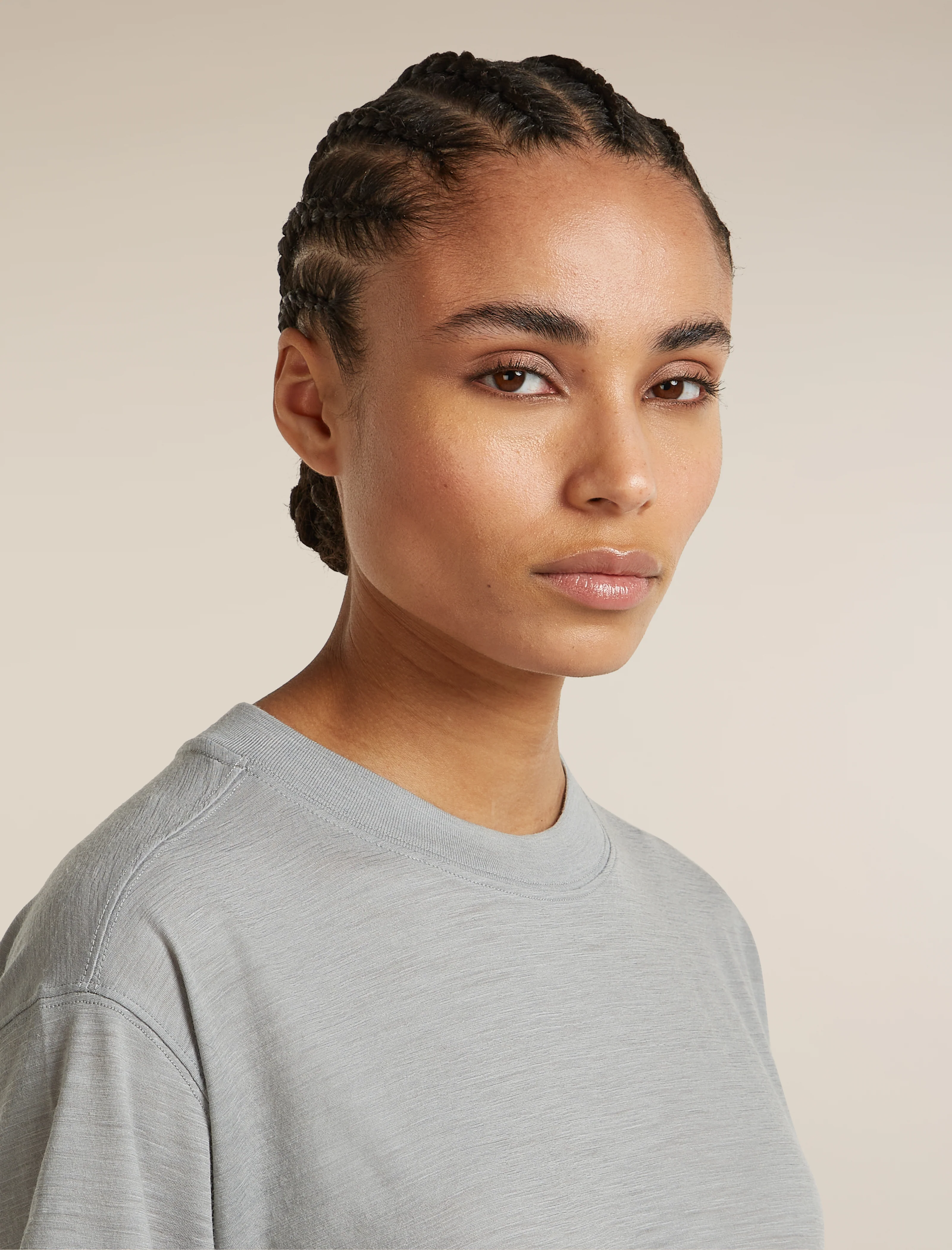 Women's Merino 150 Tech Lite Short Sleeve Relaxed Tee - Image 12