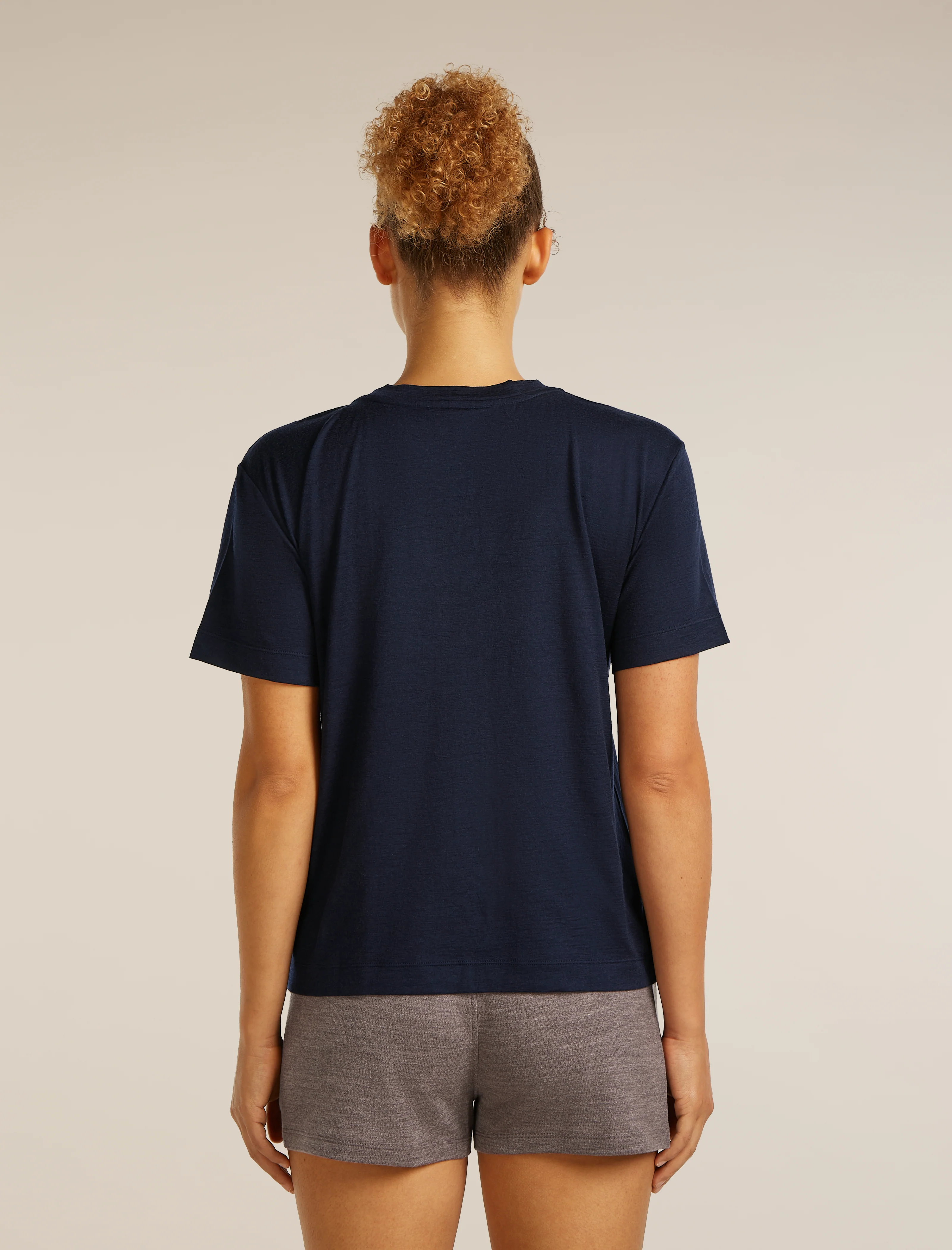 Women's Merino 150 Tech Lite Short Sleeve Relaxed V Neck Tee - Image 2