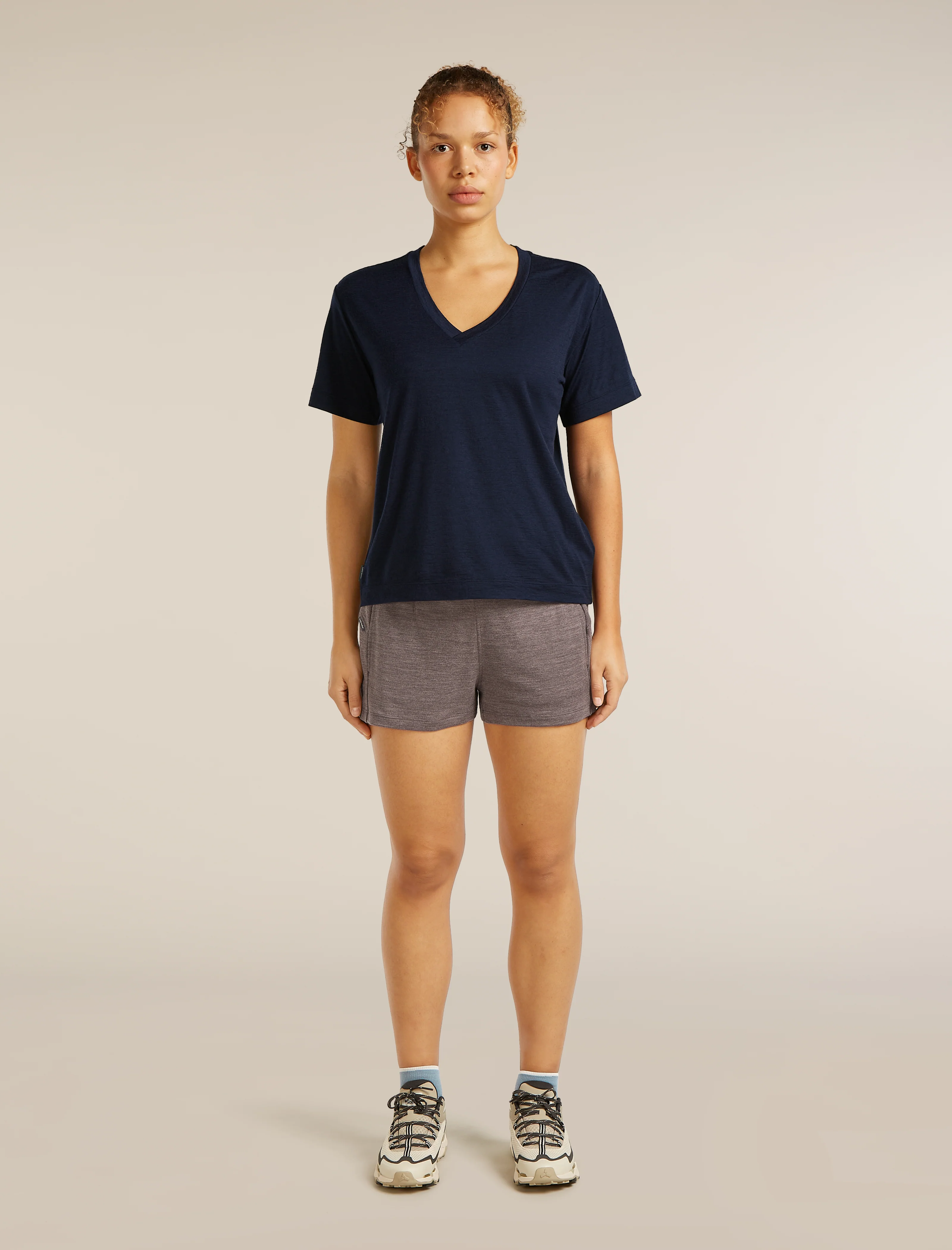 Women's Merino 150 Tech Lite Short Sleeve Relaxed V Neck Tee - Image 3