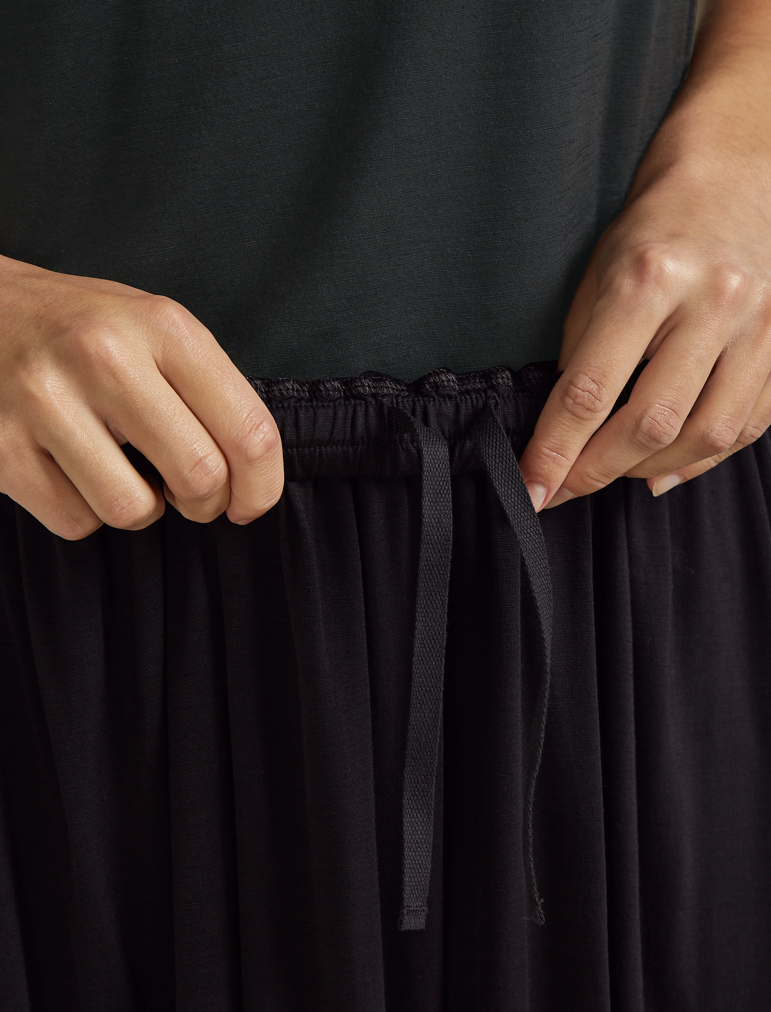 Women's Merino Blend 125 Cool-Lite™ Skirt - Image 7