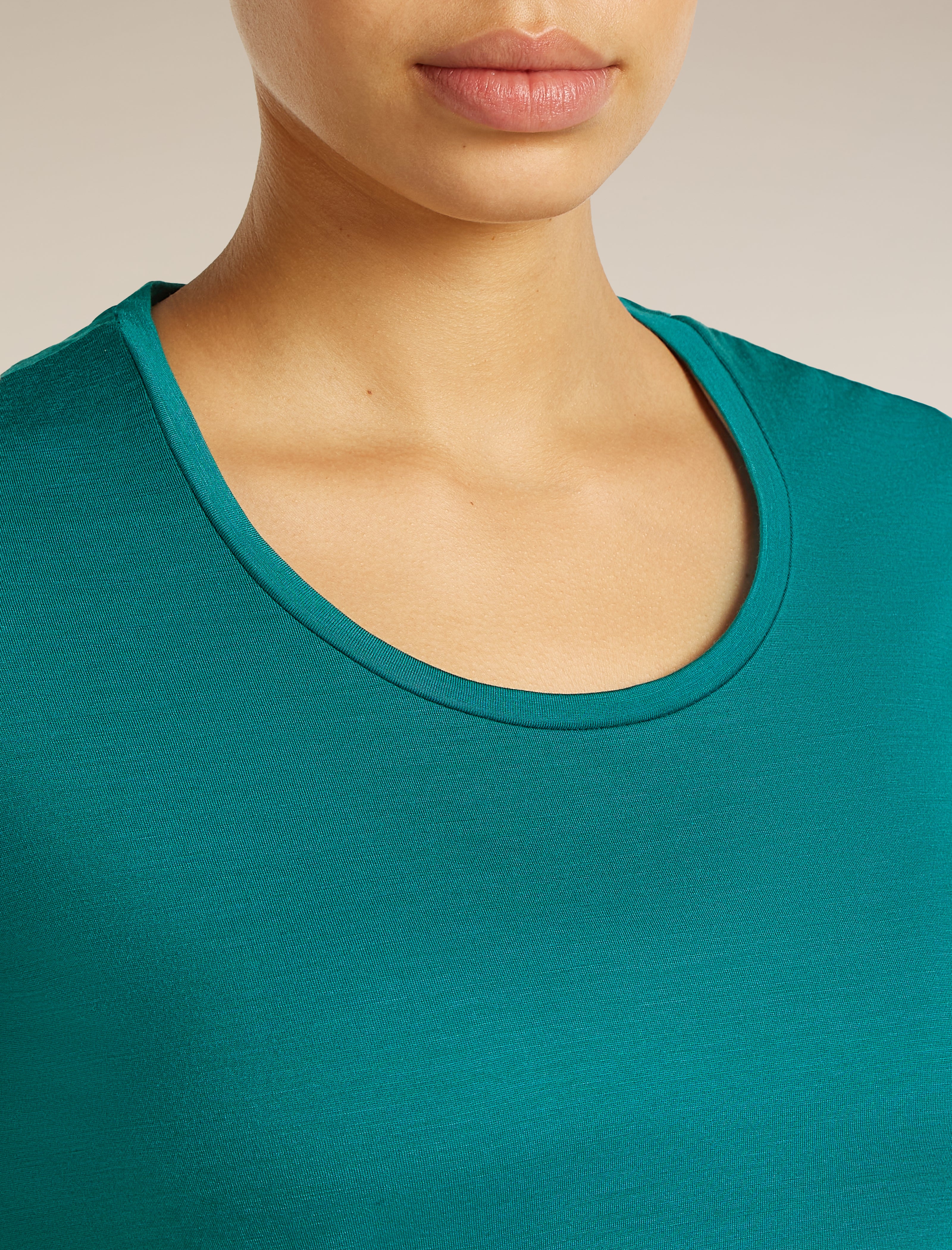 Women's Merino Blend 125 Cool-Lite⢠Sphere Short Sleeve Scoop Tee - Image 5