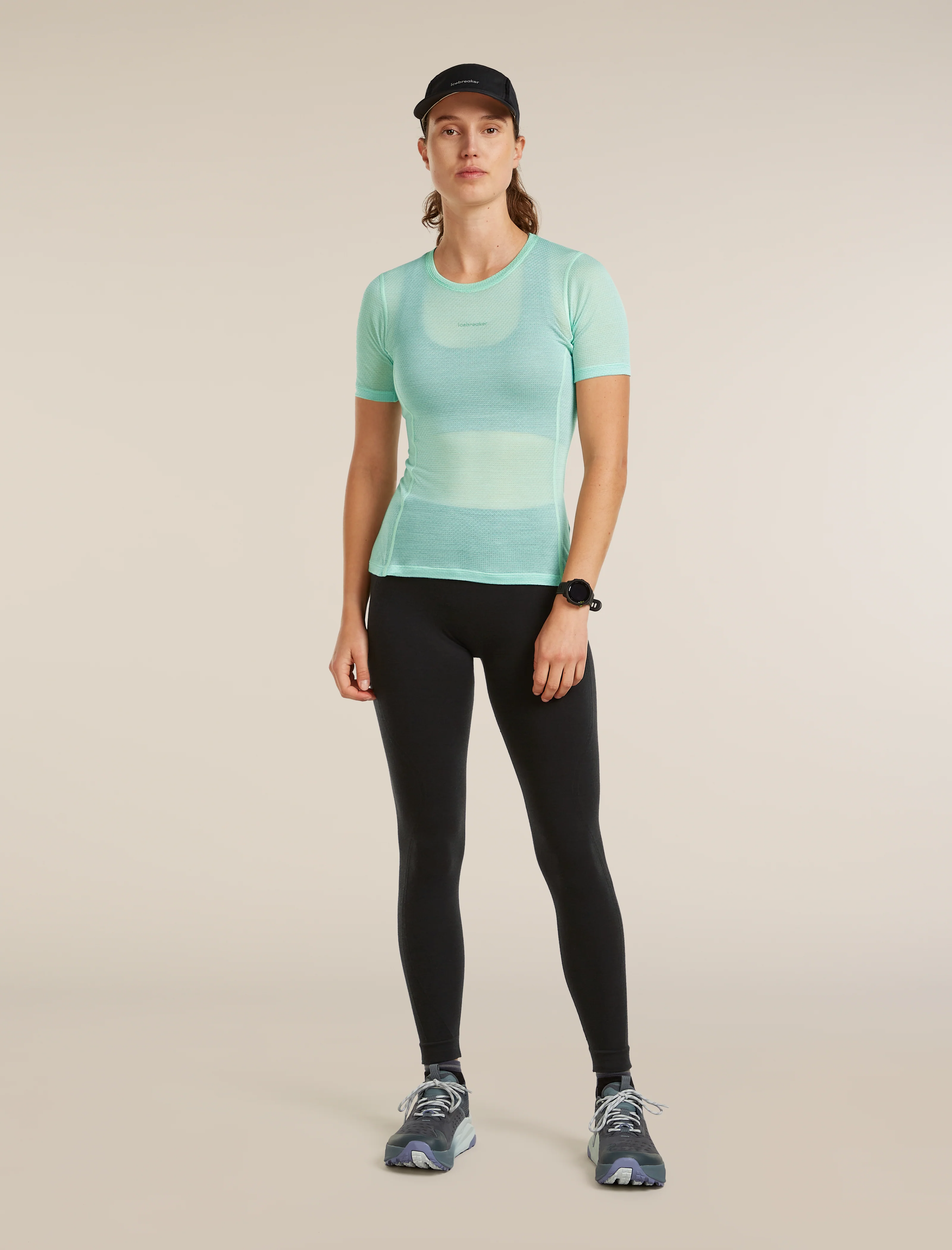 Women's Merino Blend 75 Cool-Lite™ Featherlight™ Short Sleeve Crewe - Image 4