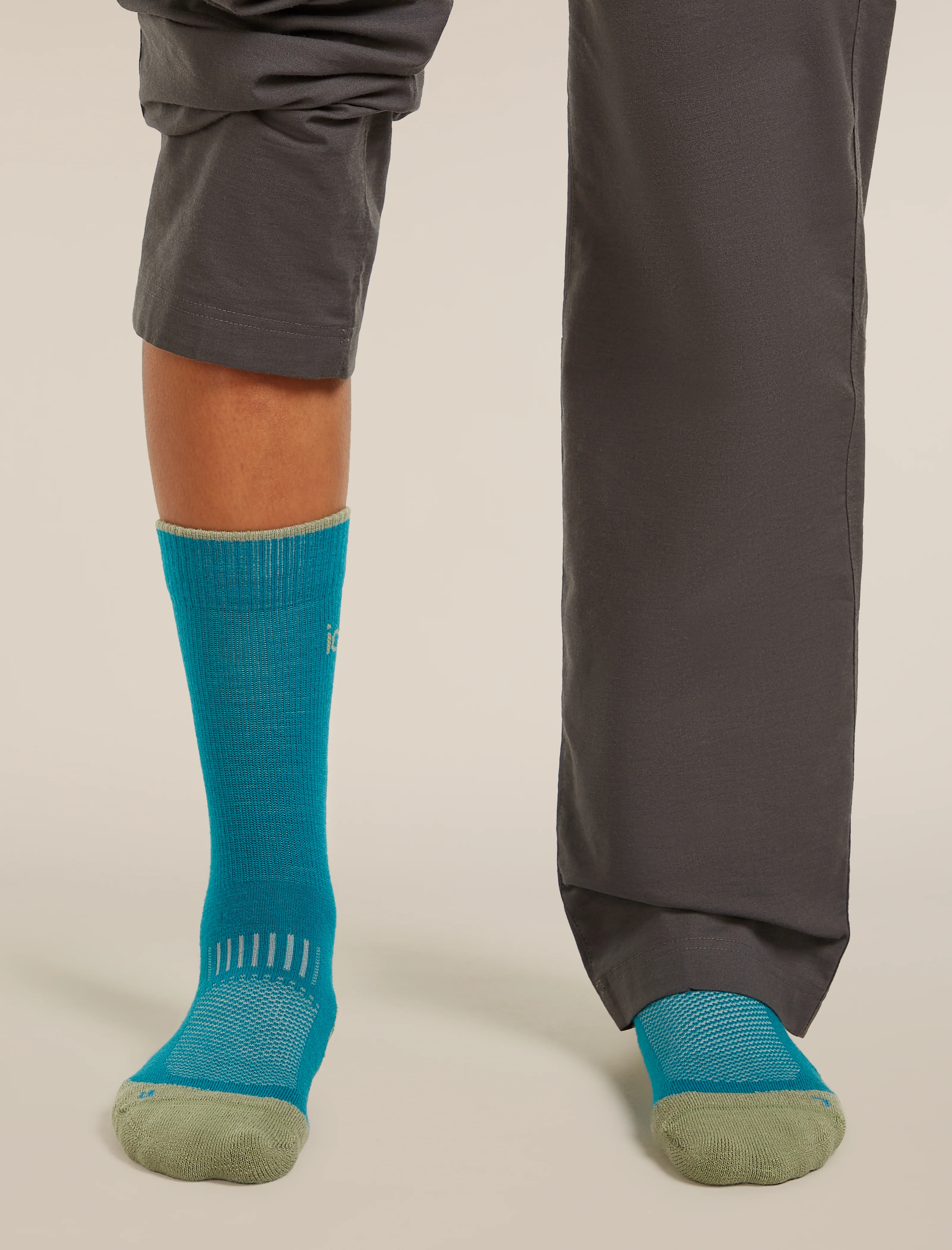 Women's Merino Hike+ Light Crew Socks - Image 2